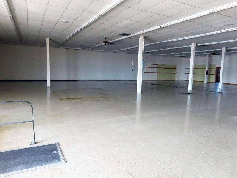 Thief River Falls, MN 56701,1301 3rd ST W