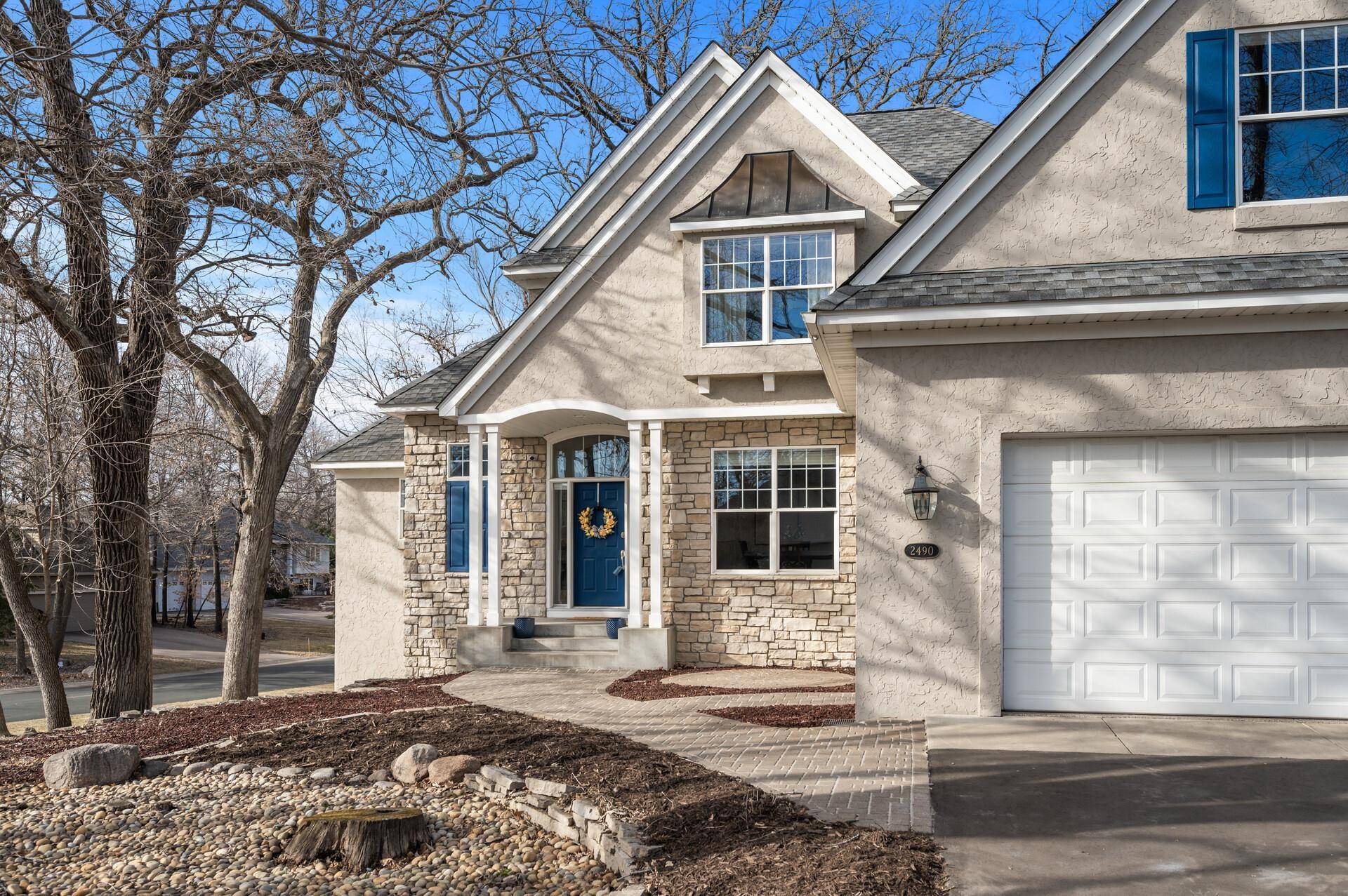 Chanhassen, MN 55317,2490 Bridle Creek TRL