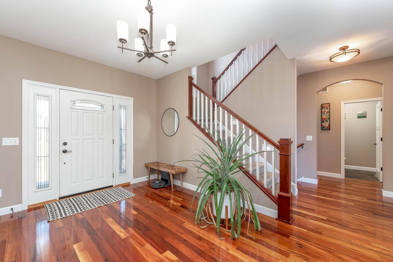 Mankato, MN 56001,109 Grovebrook DR