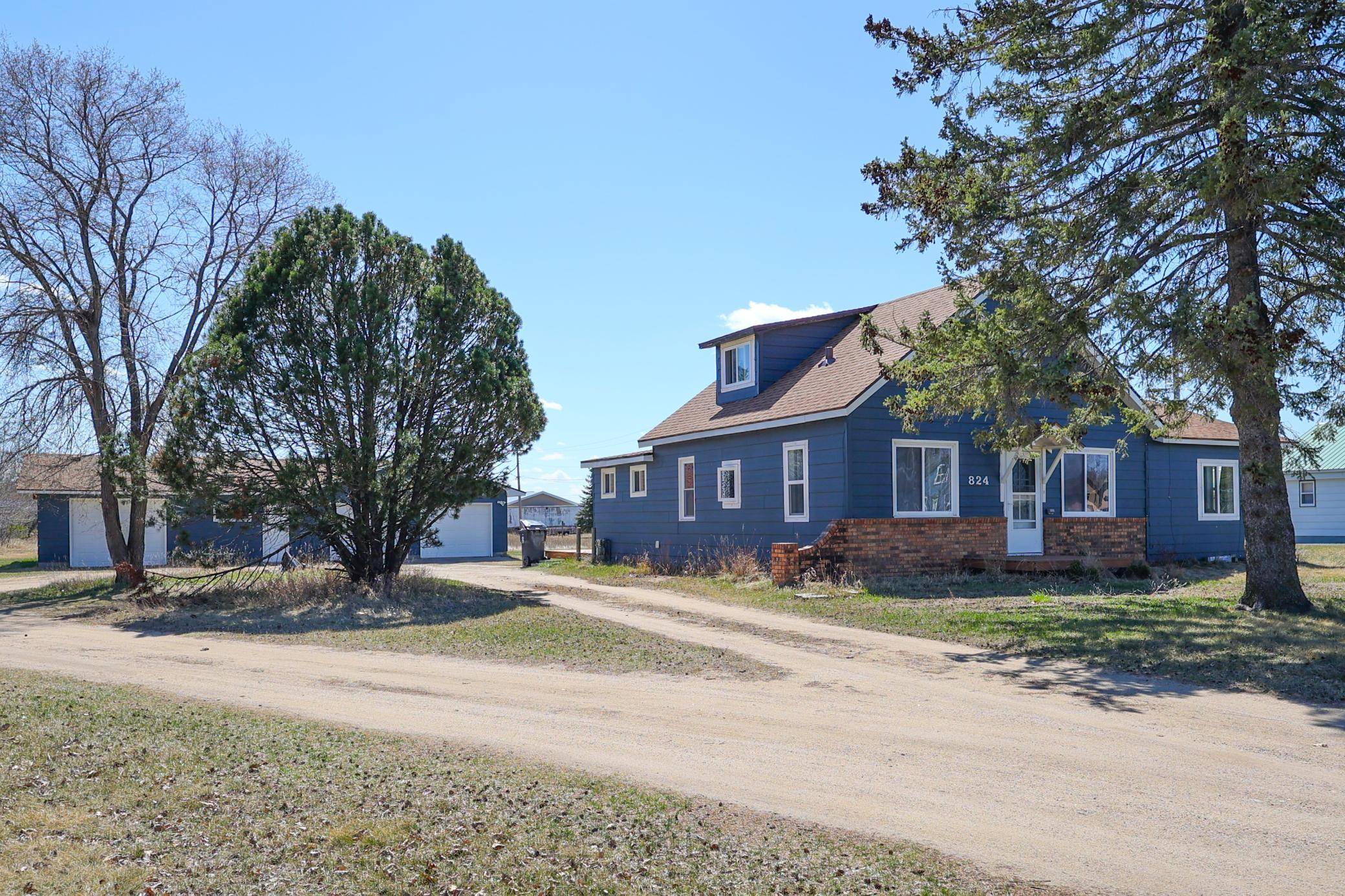 Bemidji, MN 56601,824 Roosevelt RD SE
