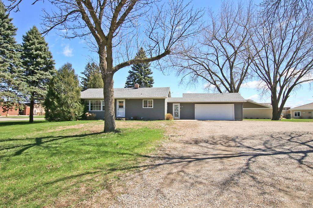 Hutchinson, MN 55350,1055 Dale ST SW