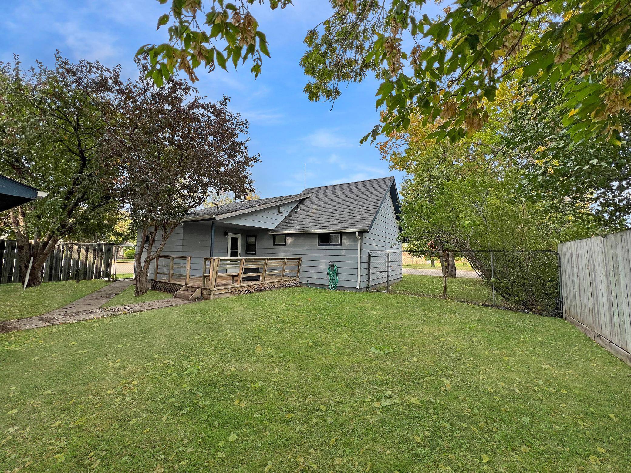 Gonvick, MN 56644,285 Elm ST