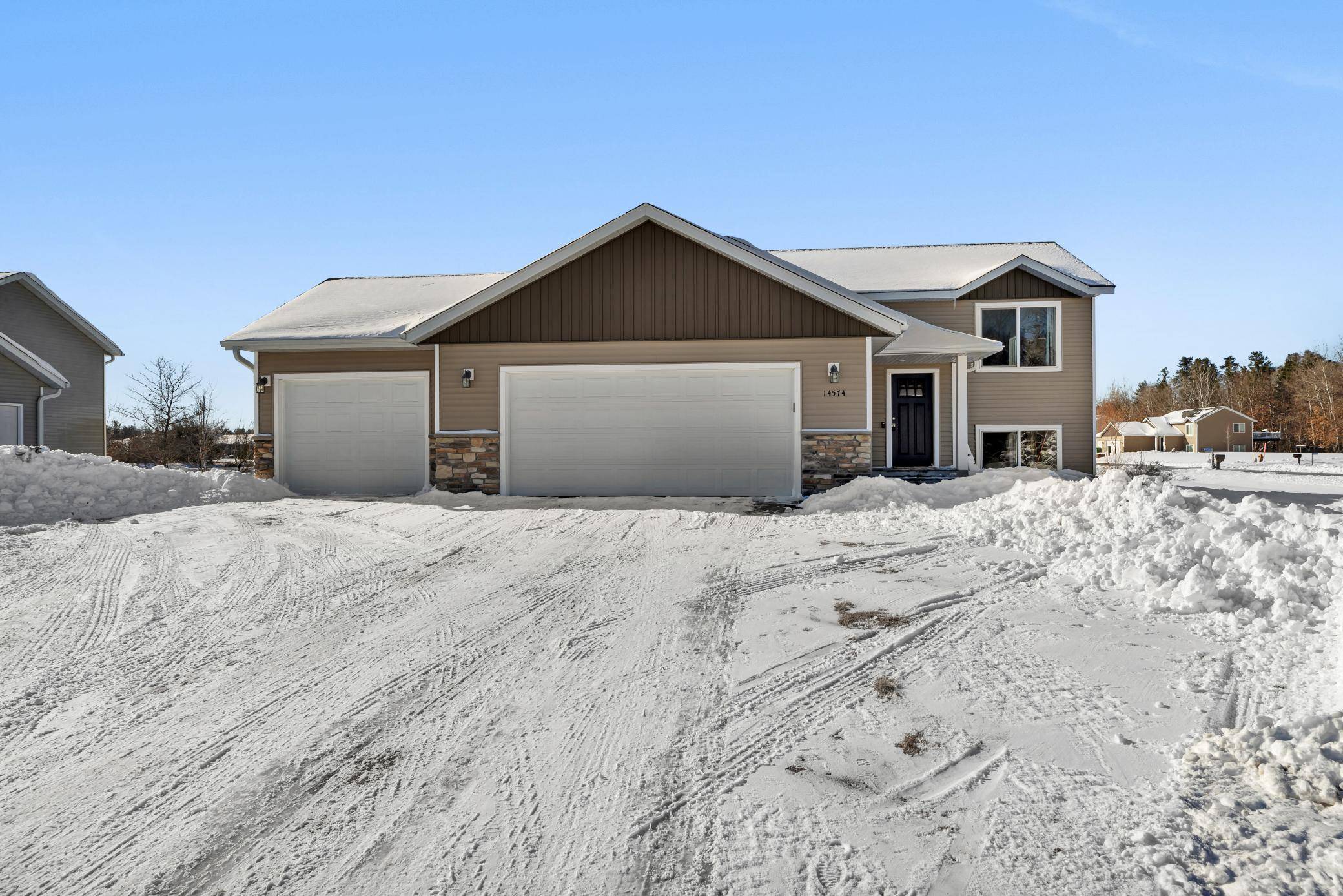 Baxter, MN 56425,14574 Grand Oaks DR