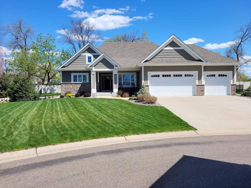 Champlin, MN 55316,10908 River Pines DR N