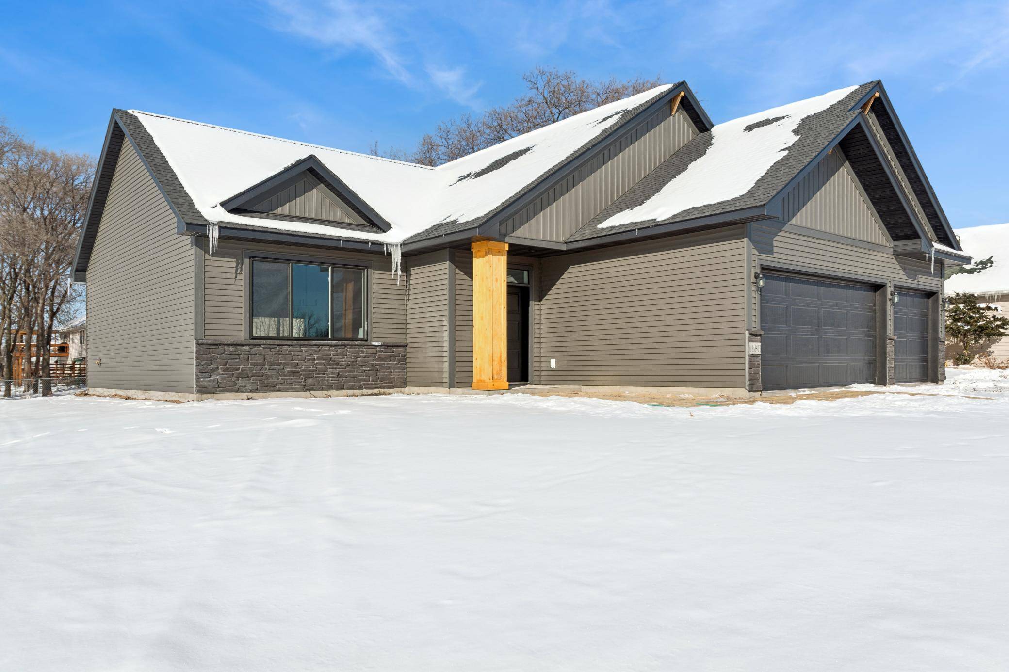 Blaine, MN 55434,11680 Pierce CT NE