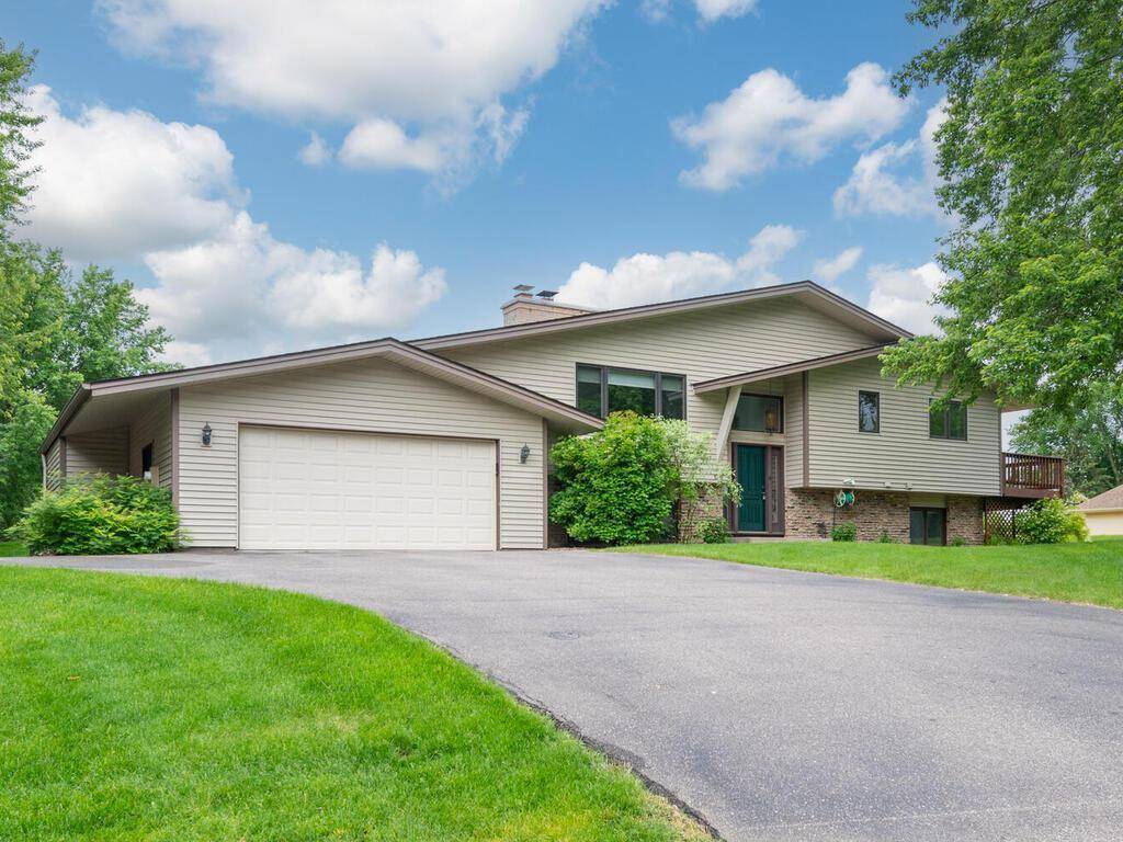 Eden Prairie, MN 55344,8741 Black Maple DR