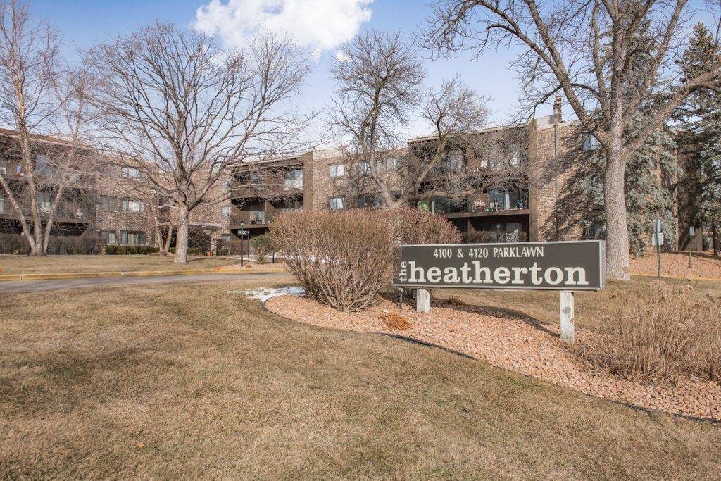 Edina, MN 55435,4100 Parklawn AVE #307