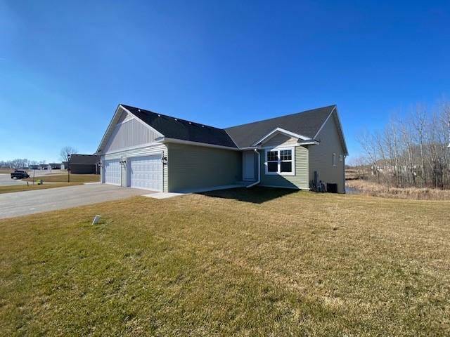 Madison Lake, MN 56063,660 Tomahawk CT