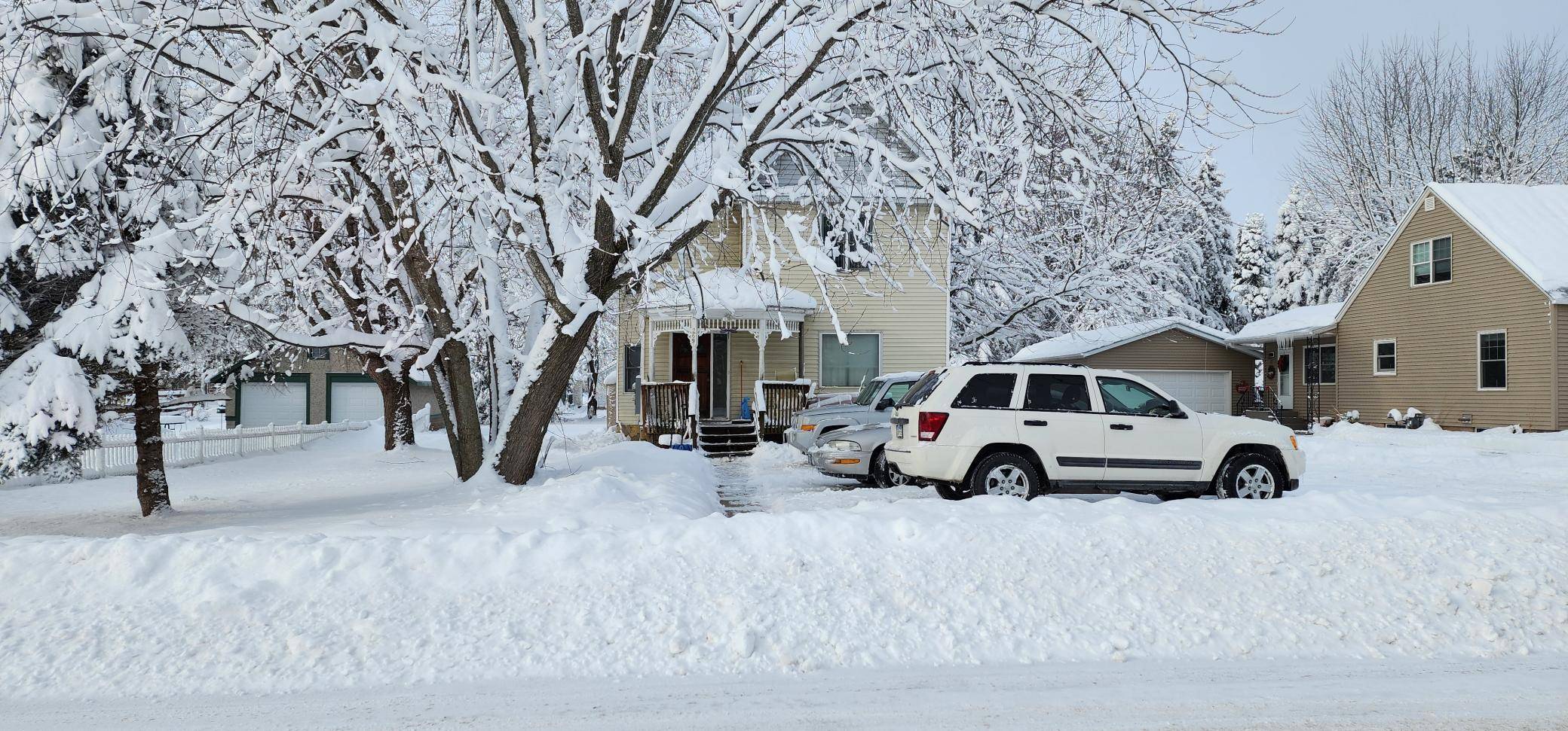 Ellsworth, WI 54011,269 S Chestnut ST