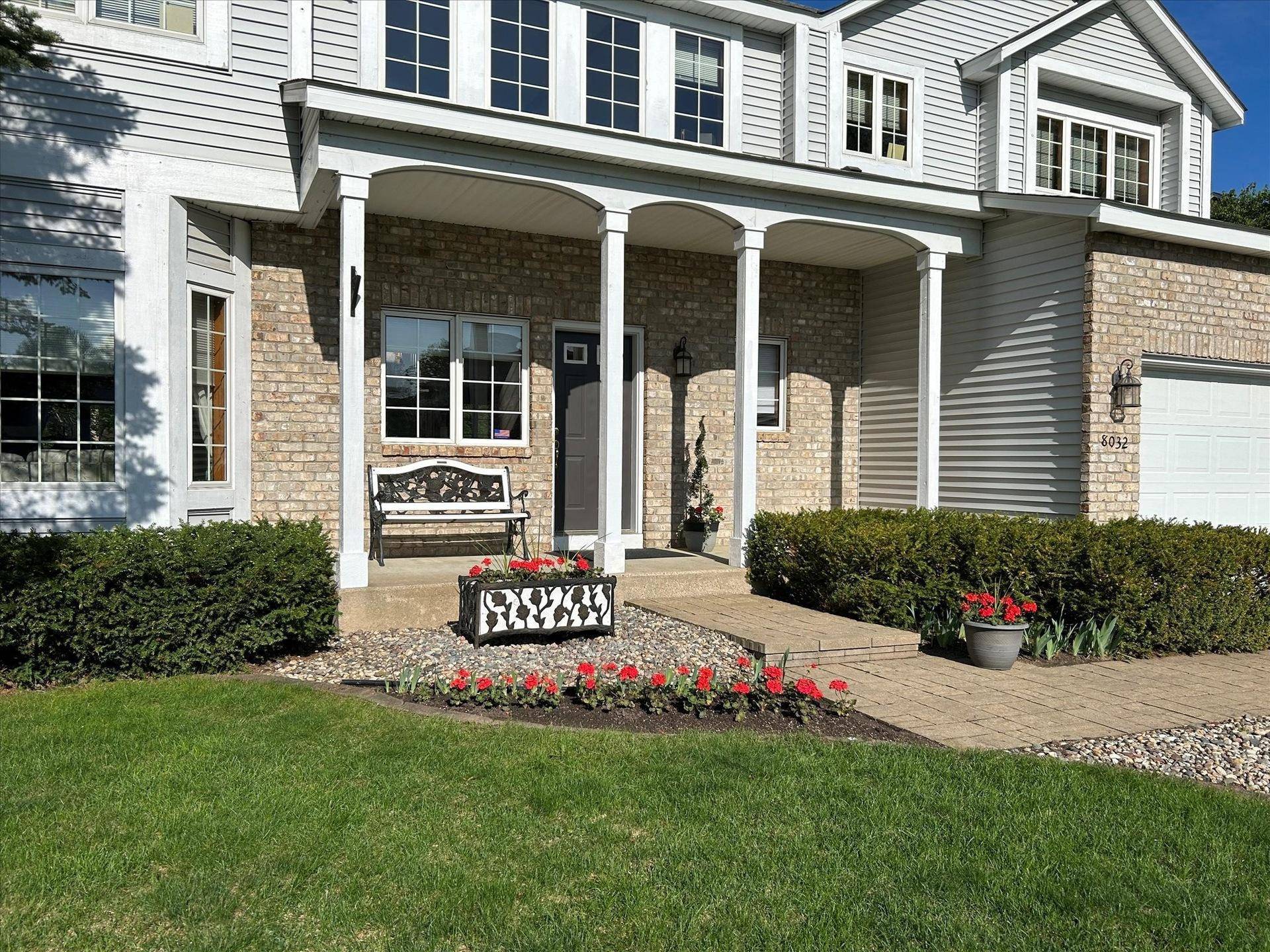 Eden Prairie, MN 55347,8032 Lismore CIR