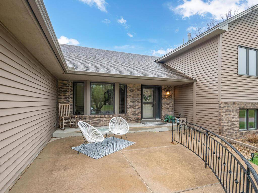 Brooklyn Park, MN 55443,8730 Kilbirnie TER