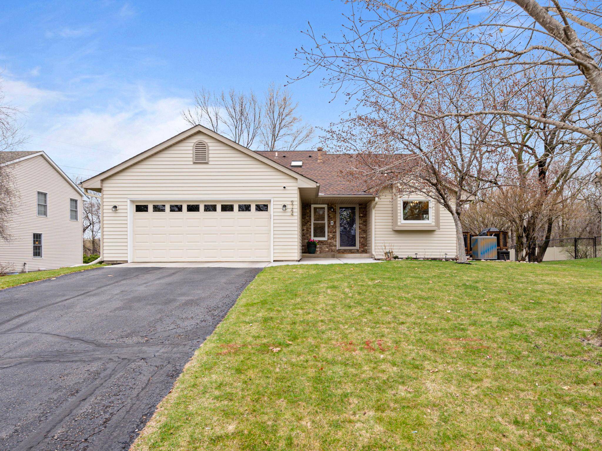 Brooklyn Park, MN 55444,9744 Oliver AVE N