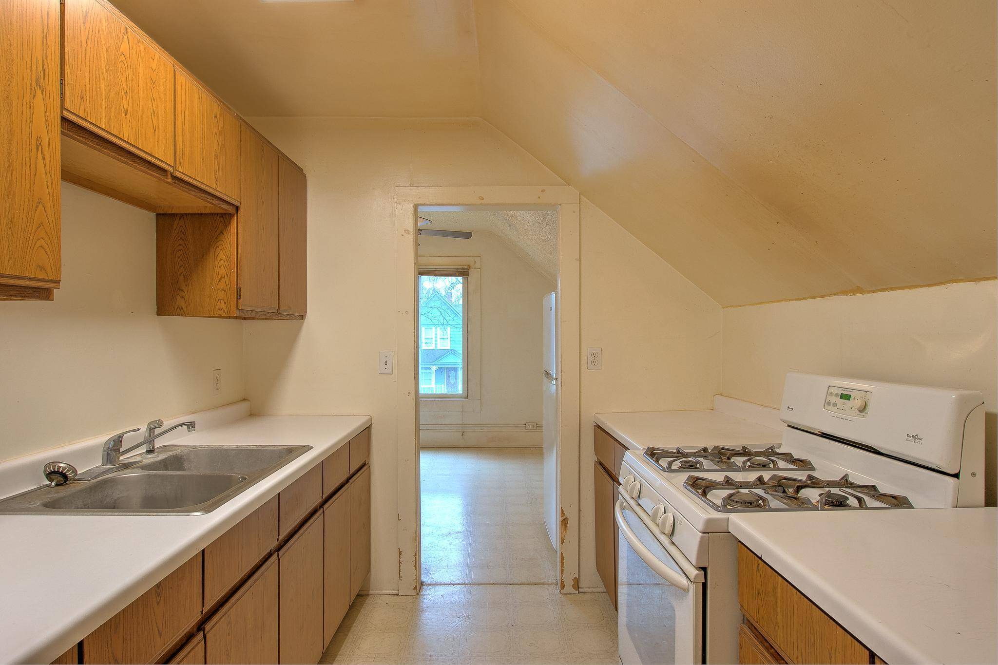 Cambridge, MN 55008,540 2nd AVE SW