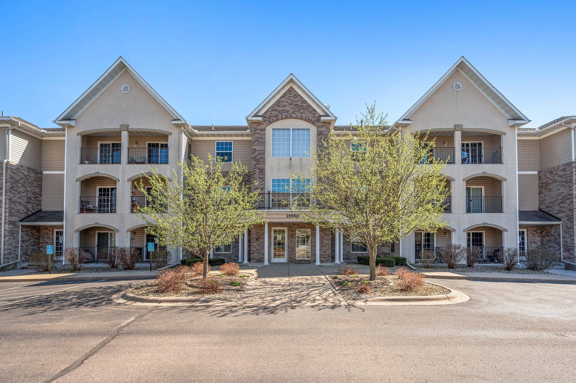 Andover, MN 55304,15550 Linnet ST NW #1-202
