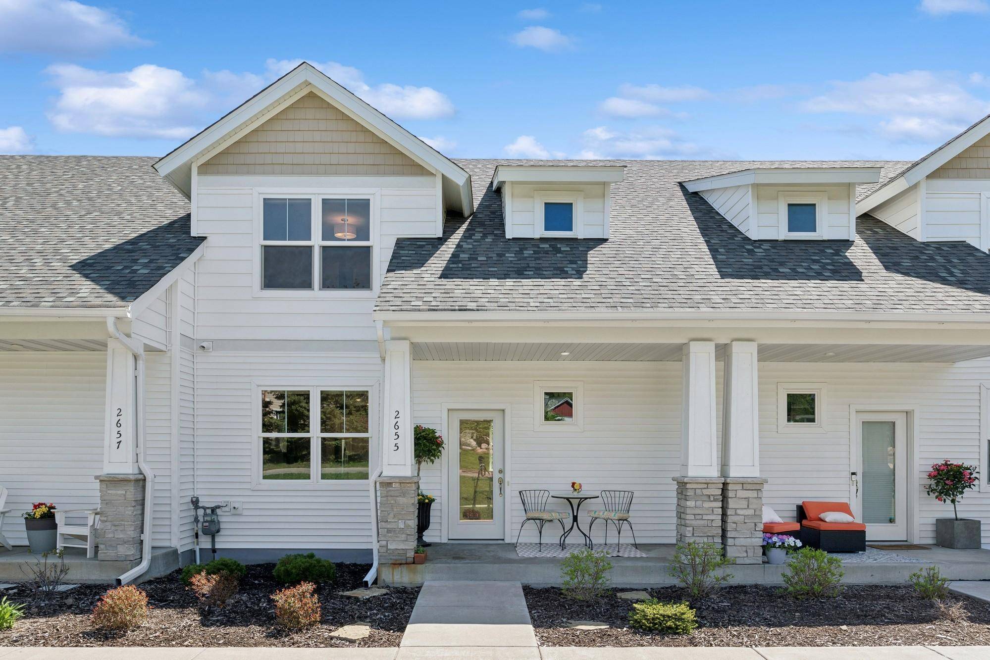 Maplewood, MN 55119,2655 New Century BLVD S