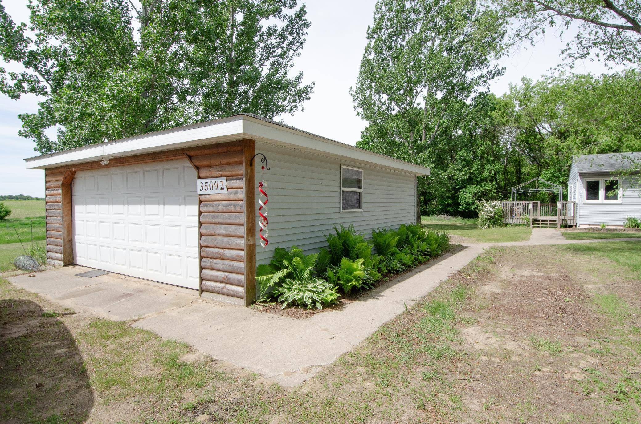 Princeton, MN 55371,35092 Helium ST NW