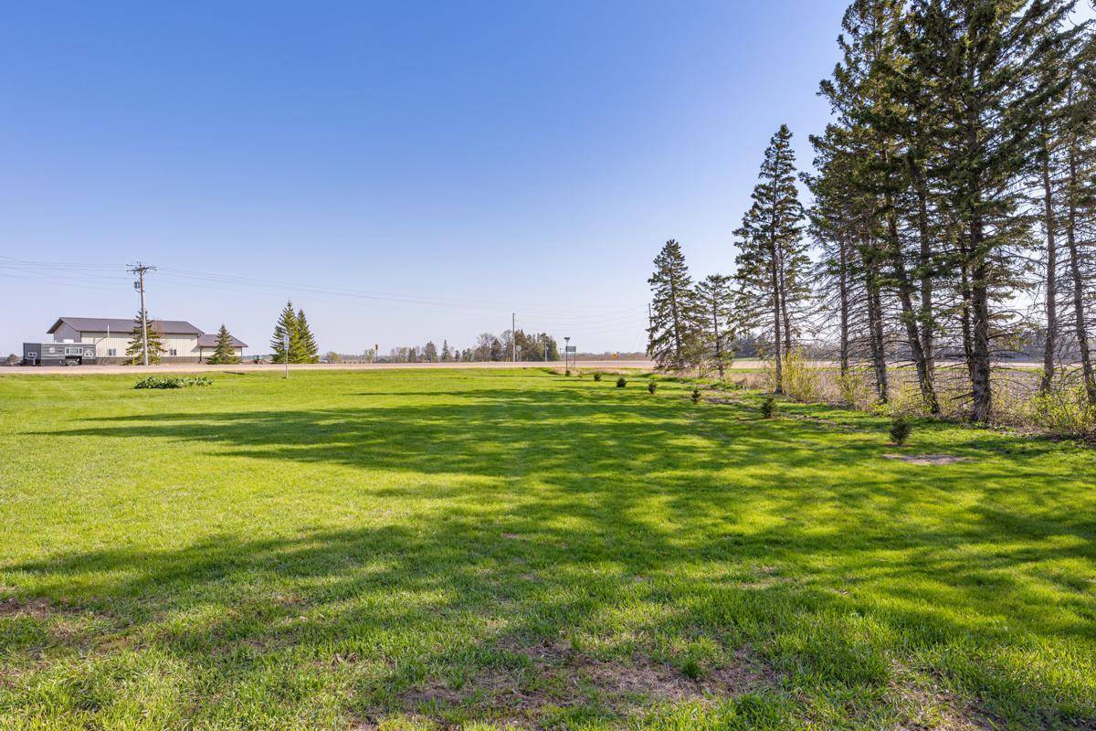 Le Center, MN 56057,24548 Dodd RD