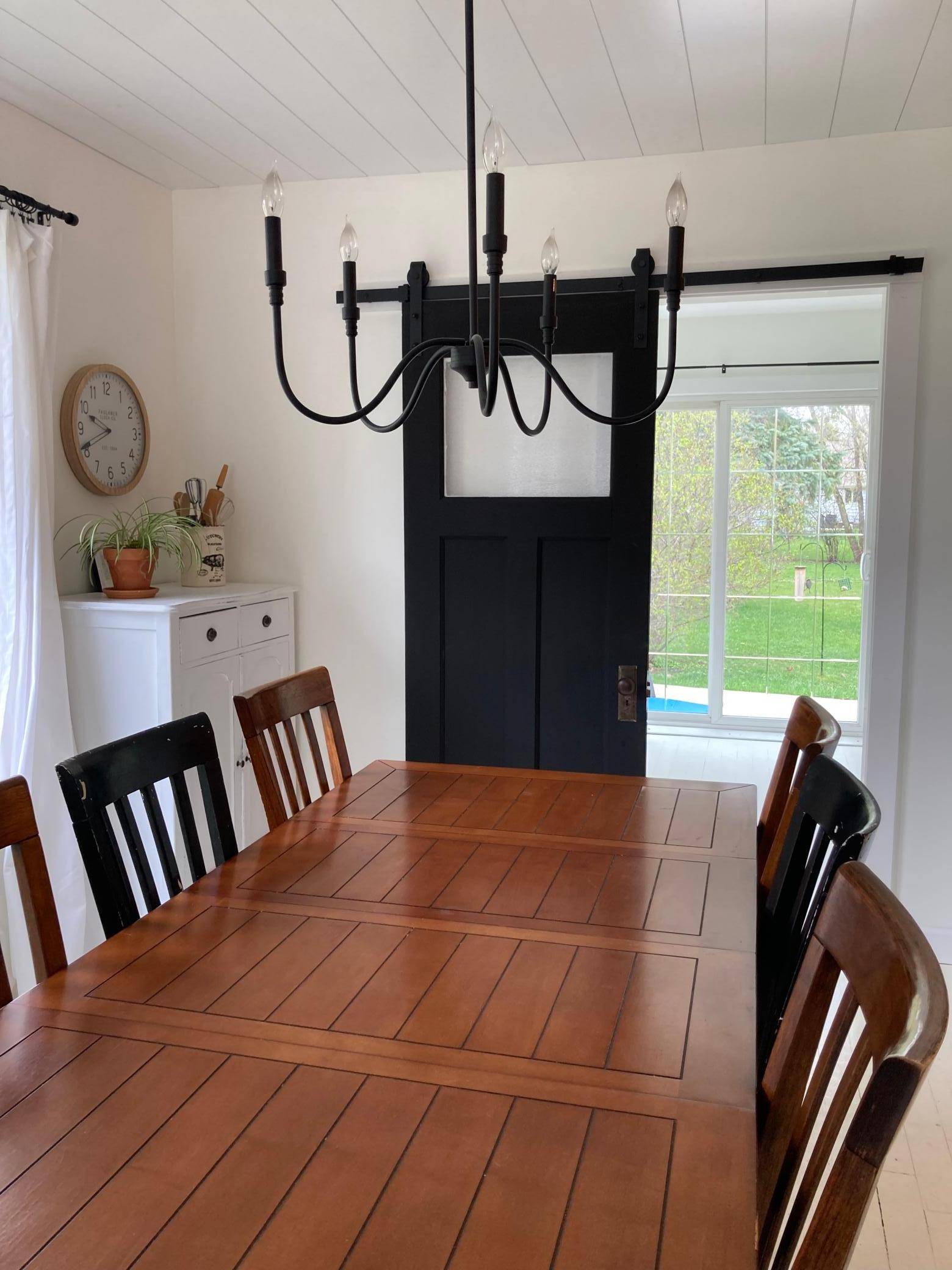 Osakis, MN 56360,107 E Pike ST