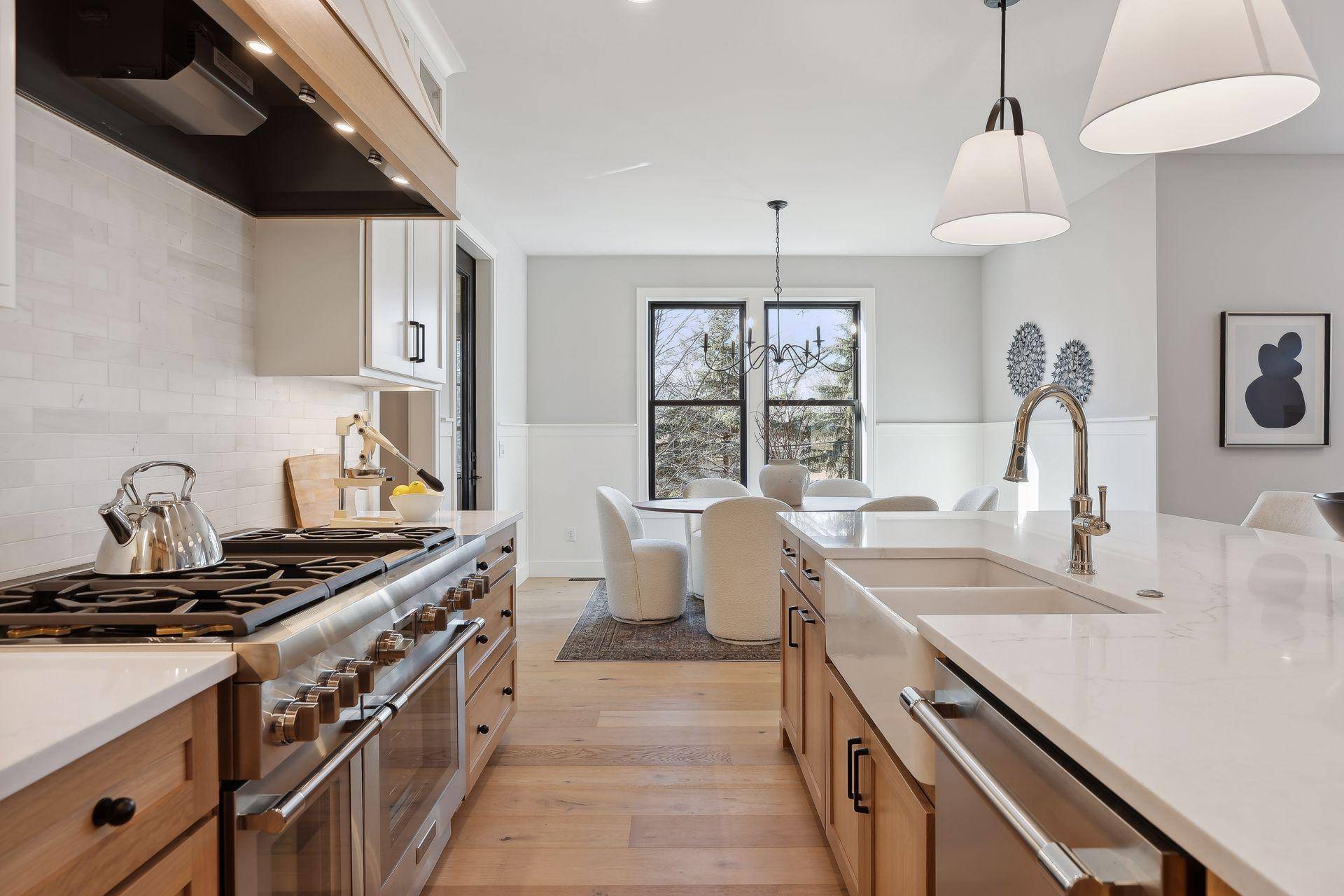 Edina, MN 55435,4500 Dunham DR
