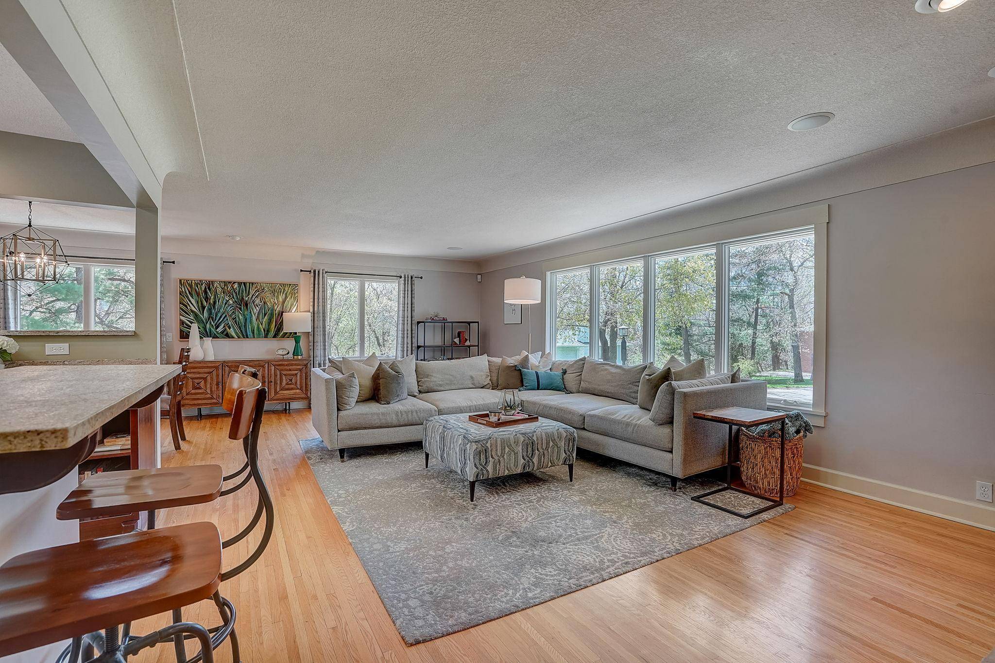 Minnetonka, MN 55345,15252 Lynn TER