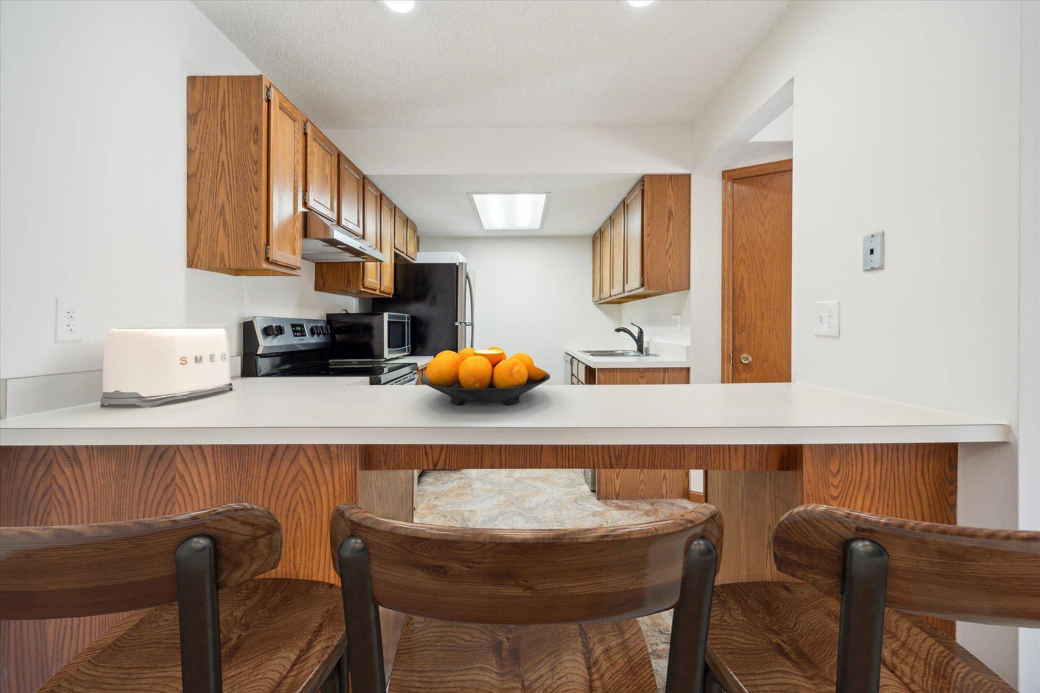 Saint Louis Park, MN 55426,3675 Independence AVE S #11