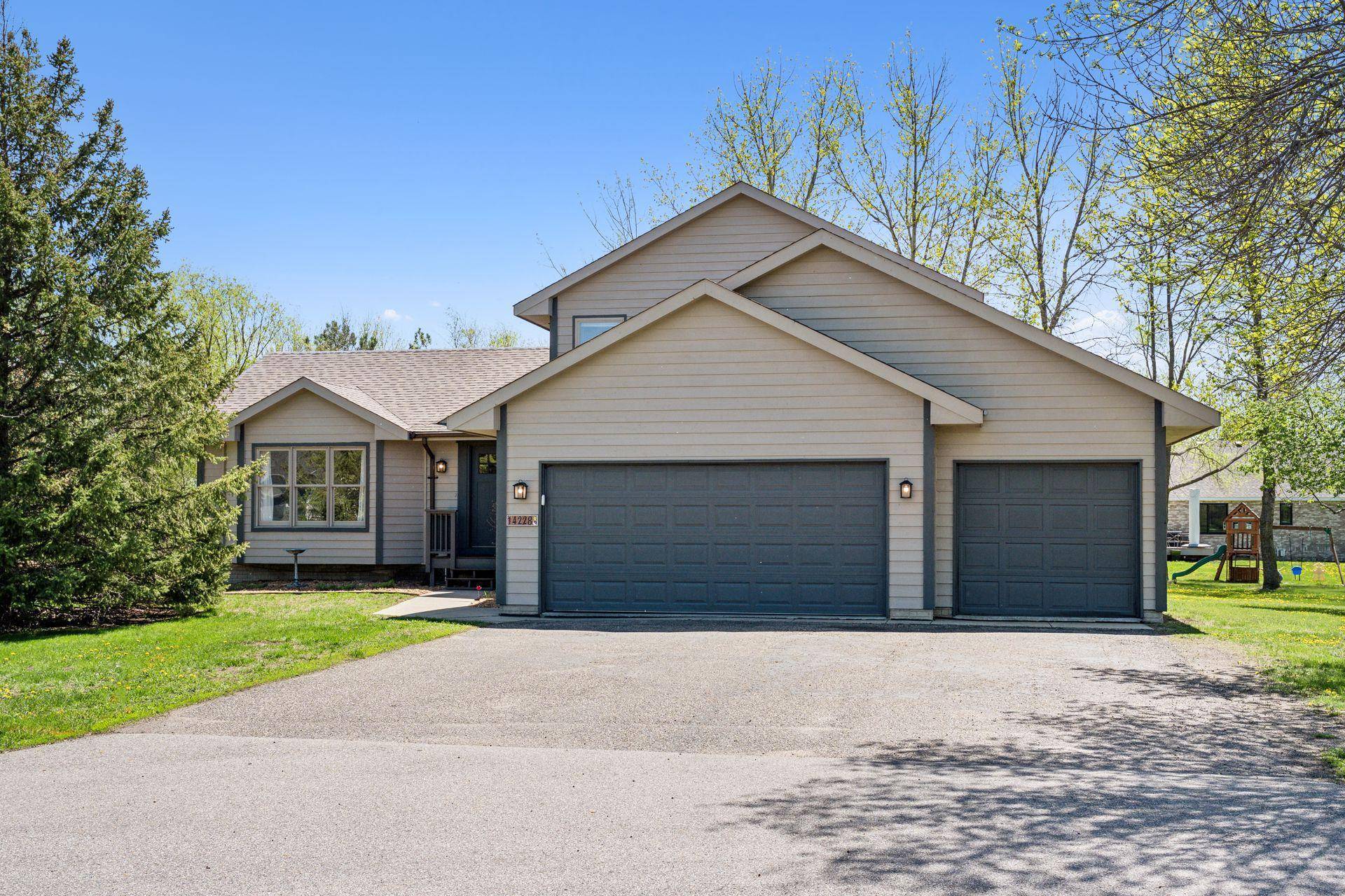 Becker, MN 55308,14228 Sherburne CIR