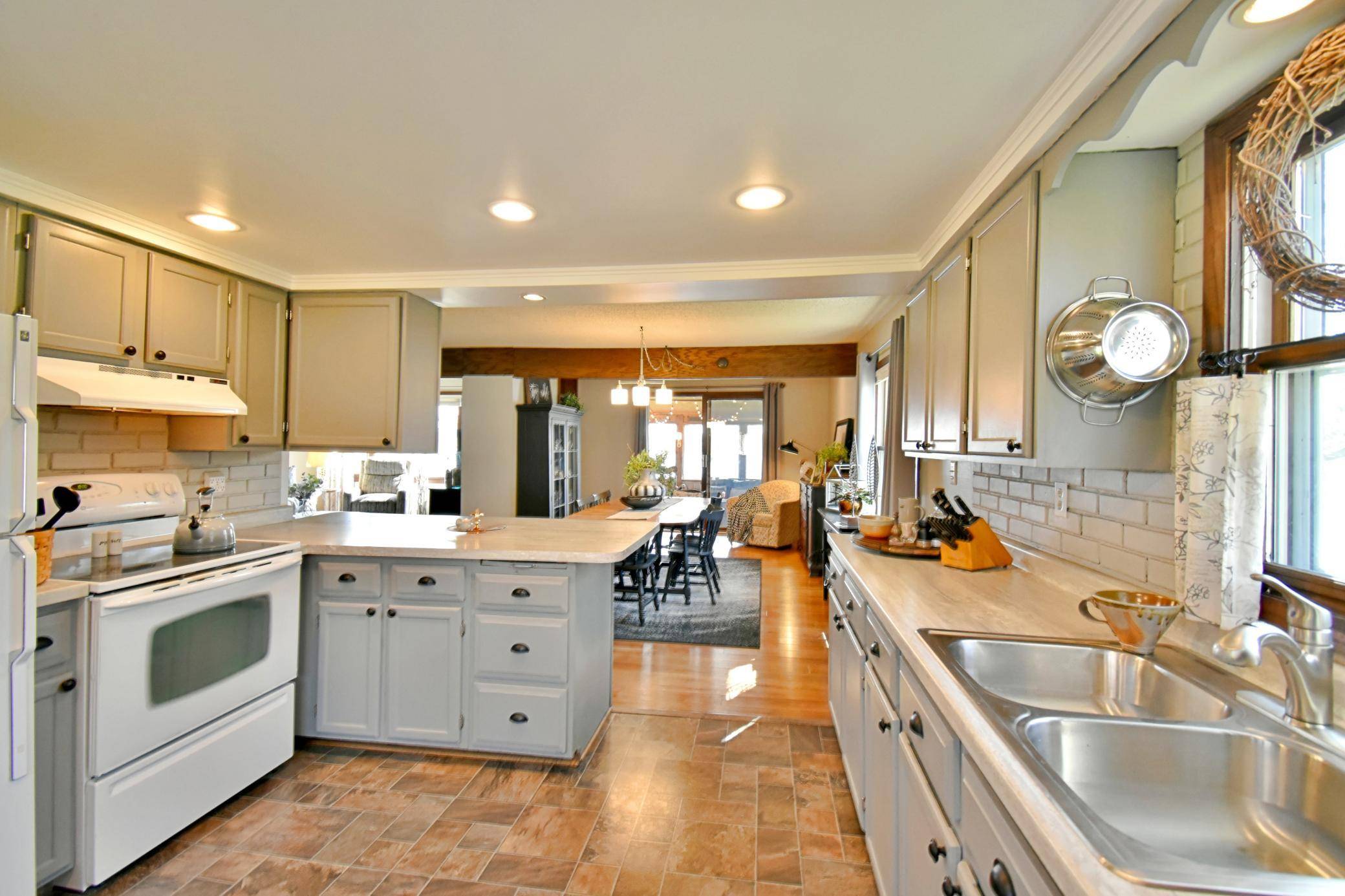 Alexandria, MN 56308,1011 Van Dyke Road NW RD NW