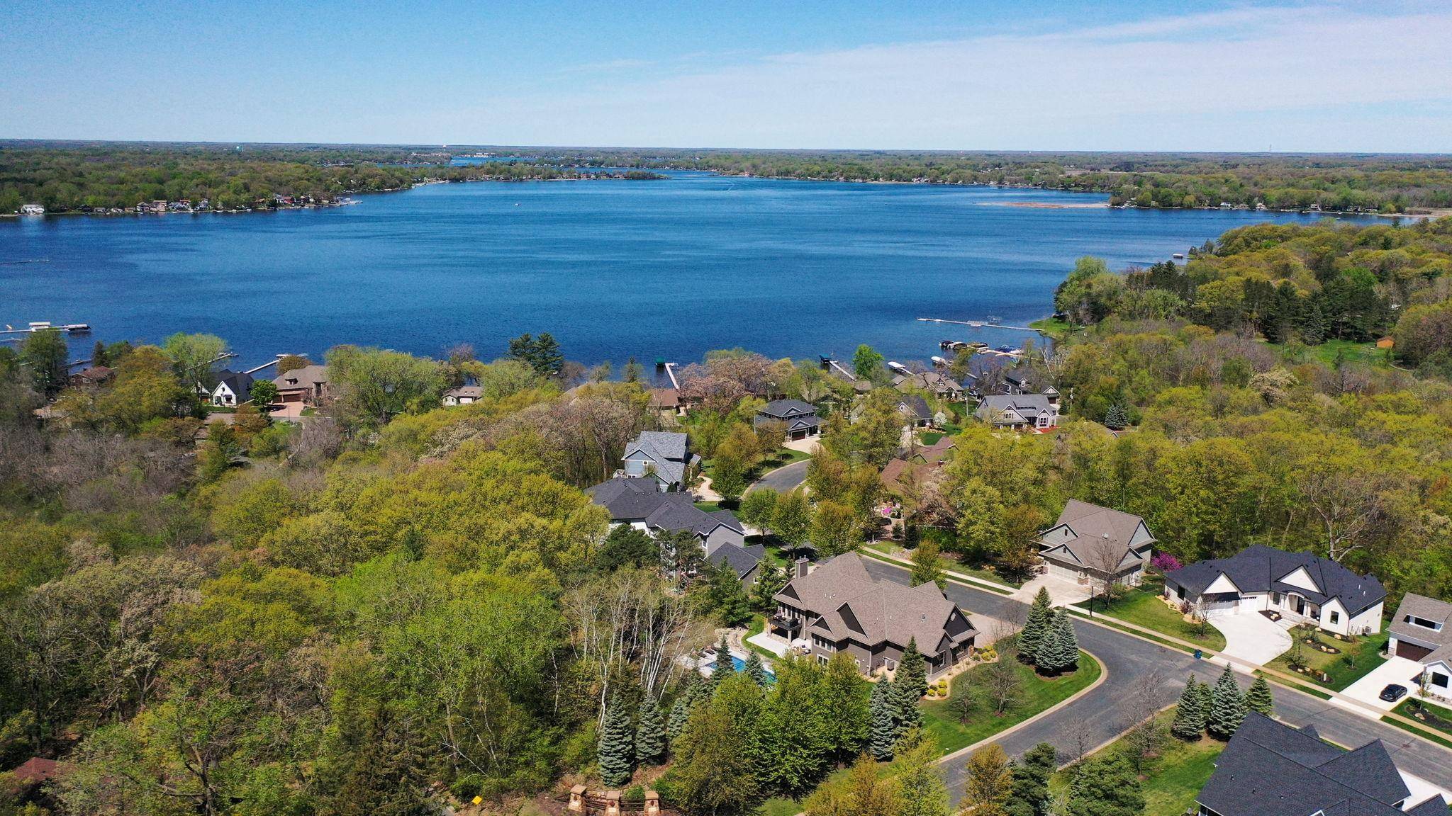 Forest Lake, MN 55025,21058 Karoline CT N