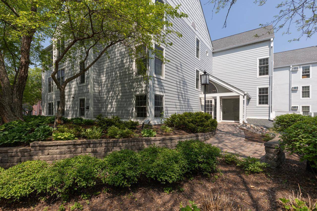 Excelsior, MN 55331,603 Lake ST #118