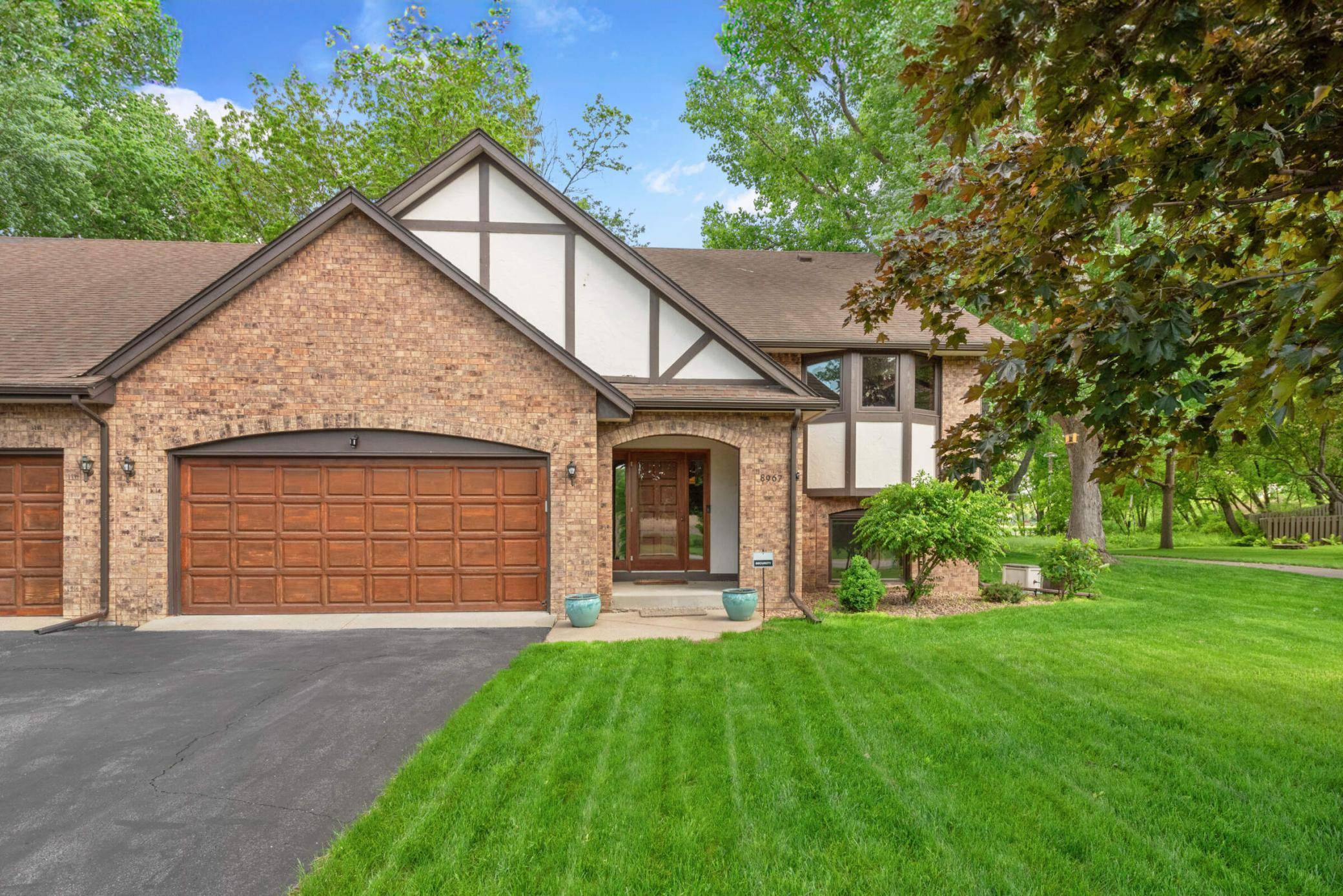 Eden Prairie, MN 55347,8967 Preserve BLVD