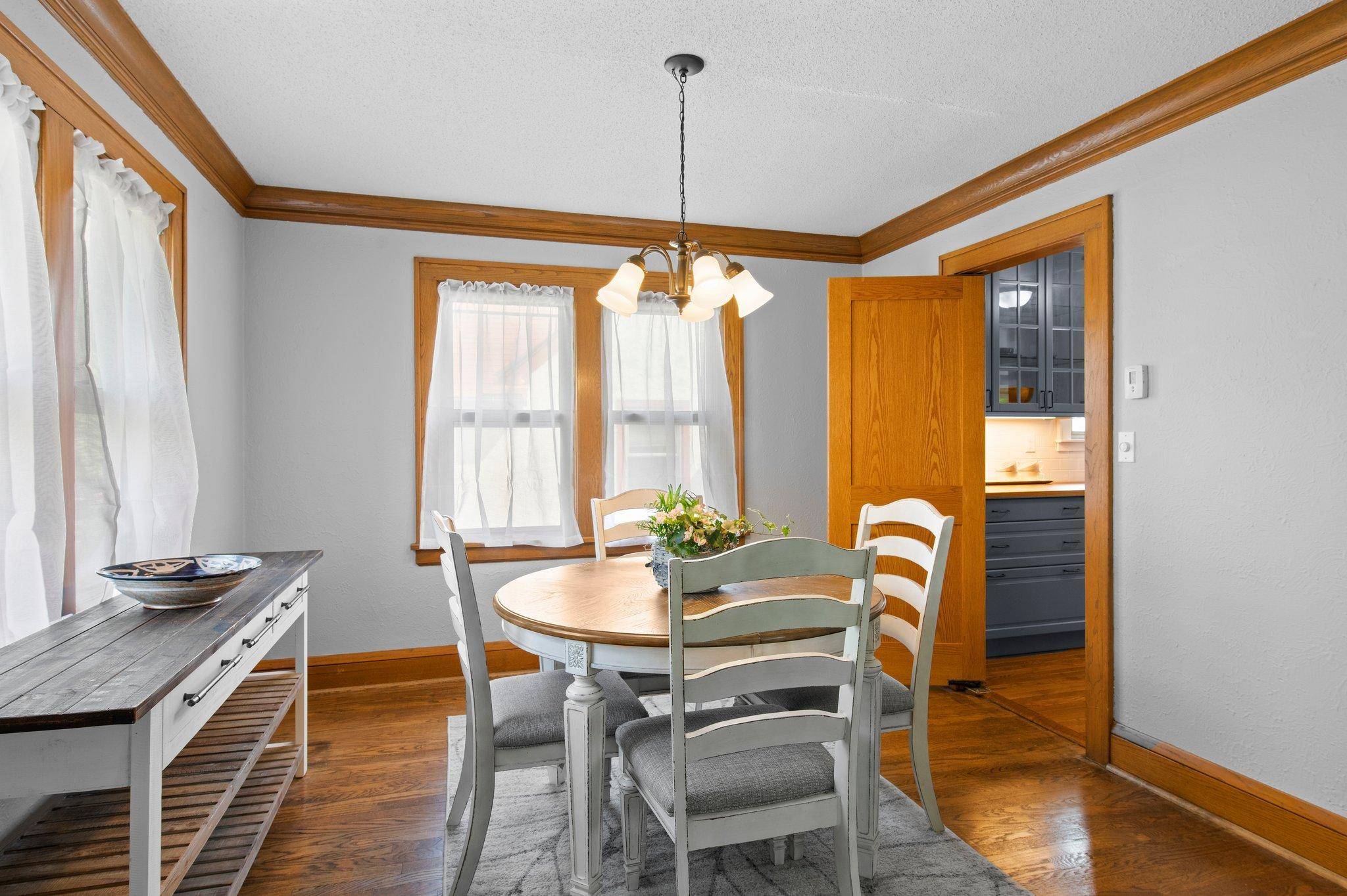 South Saint Paul, MN 55075,141 14th AVE S