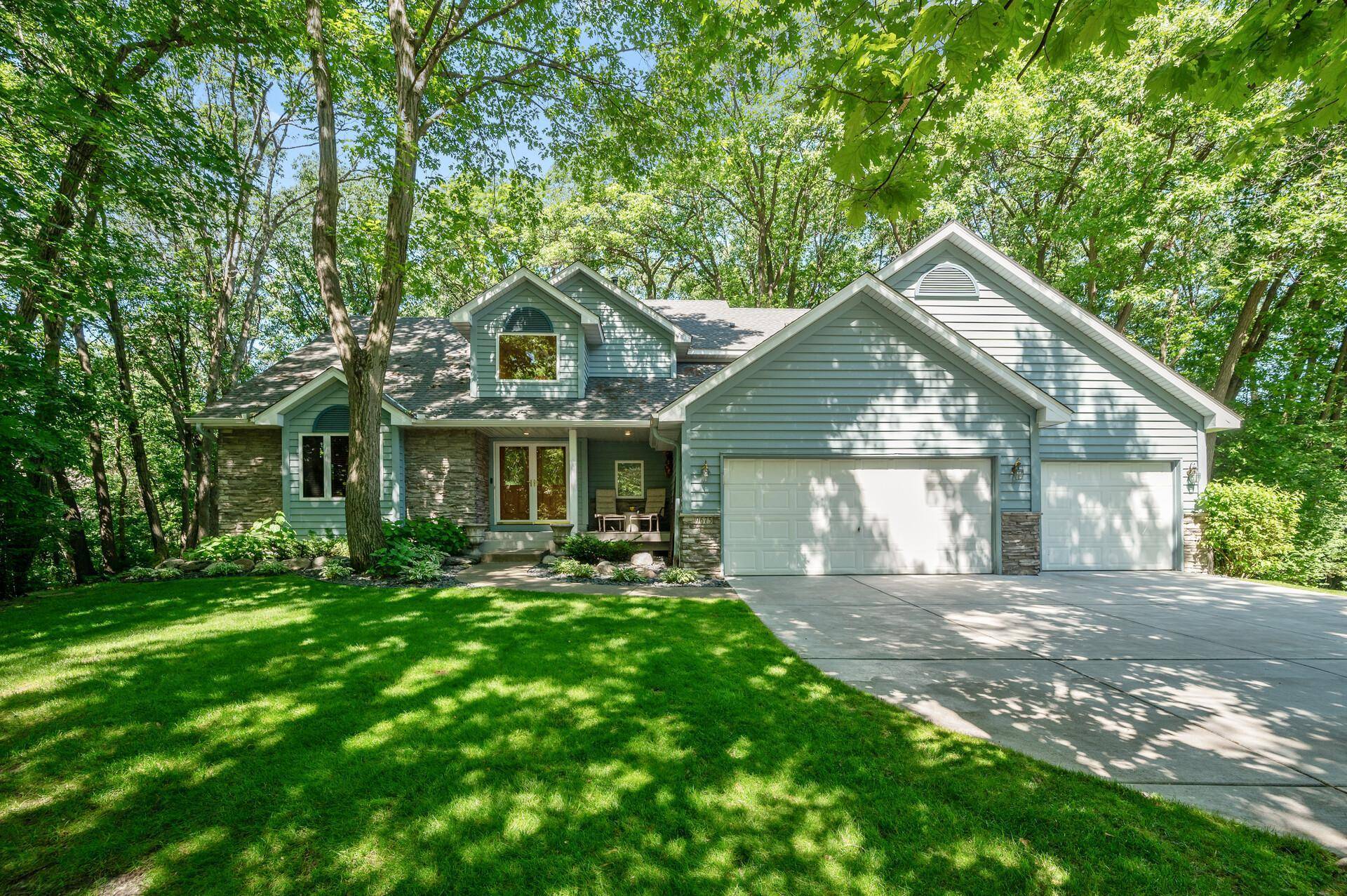 Champlin, MN 55316,9675 Woodlawn PL N