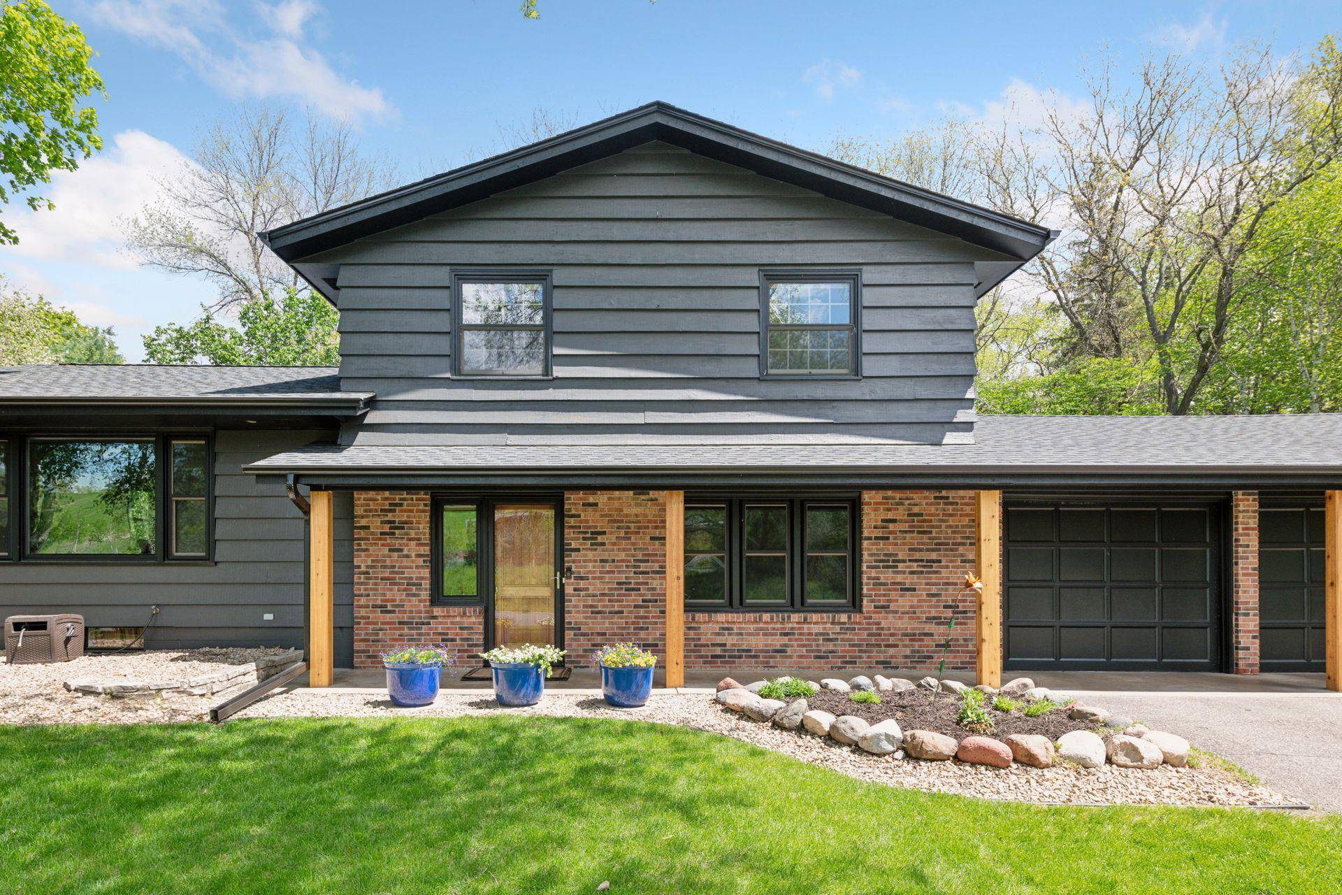 Bloomington, MN 55438,6110 Northwood RDG