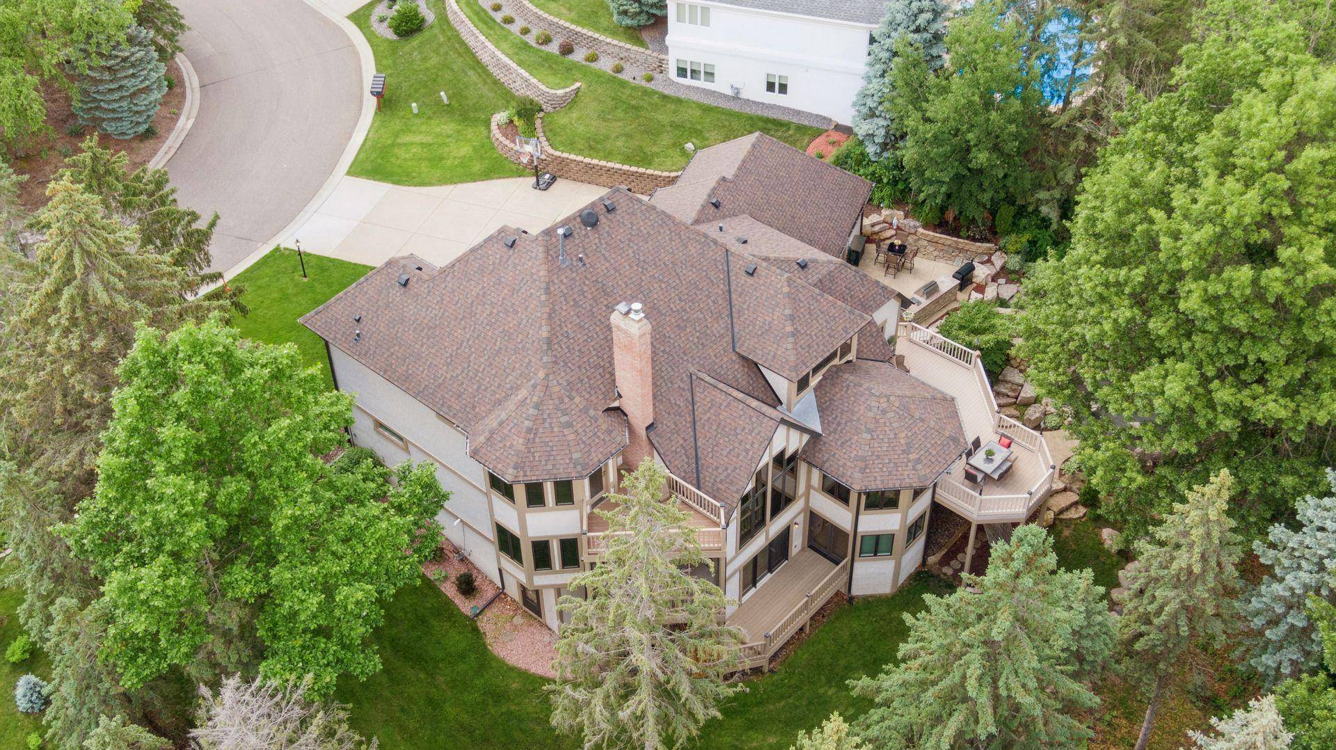 Shoreview, MN 55126,685 Valley View CT