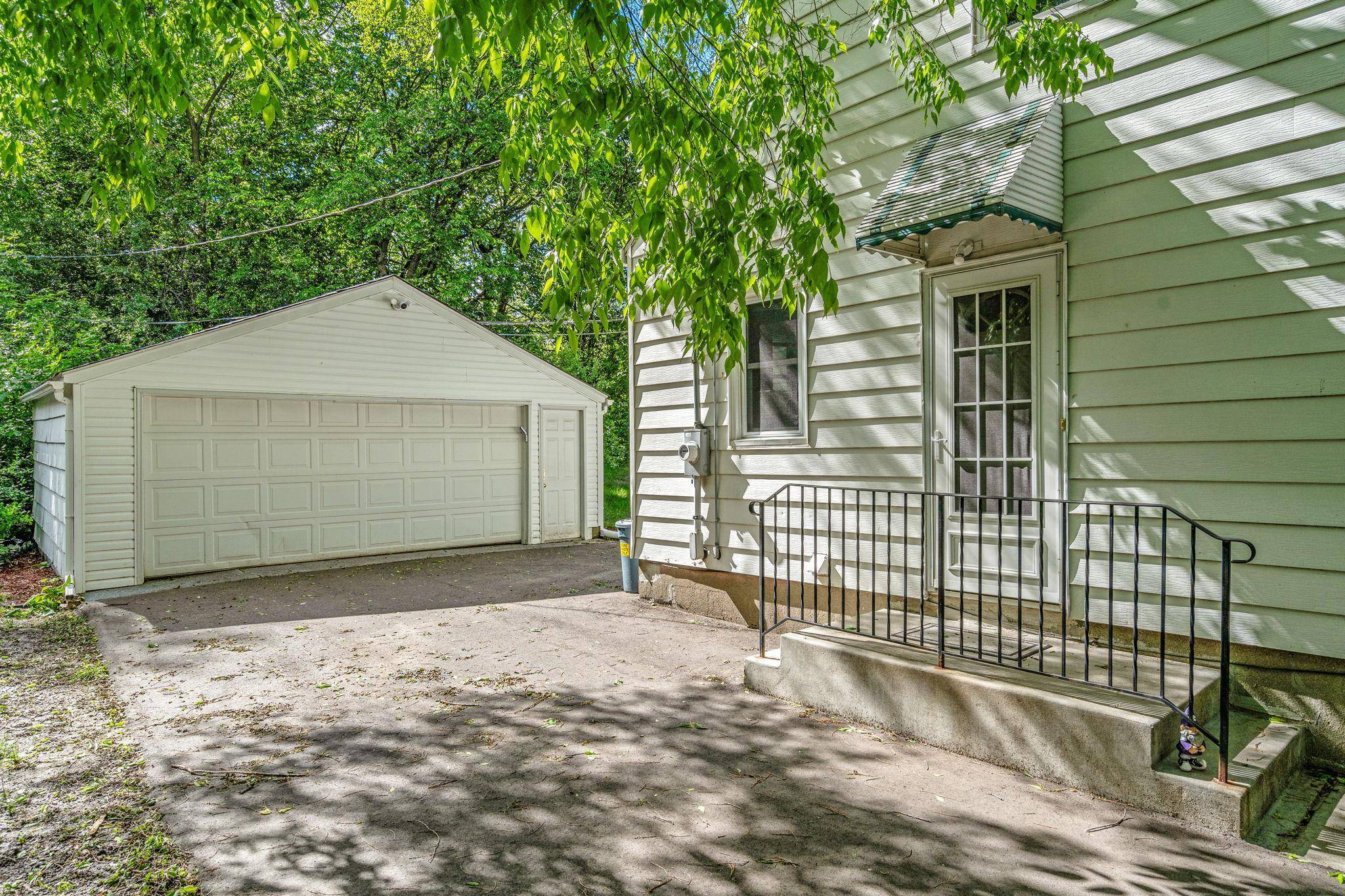Saint Louis Park, MN 55426,2800 Maryland AVE S
