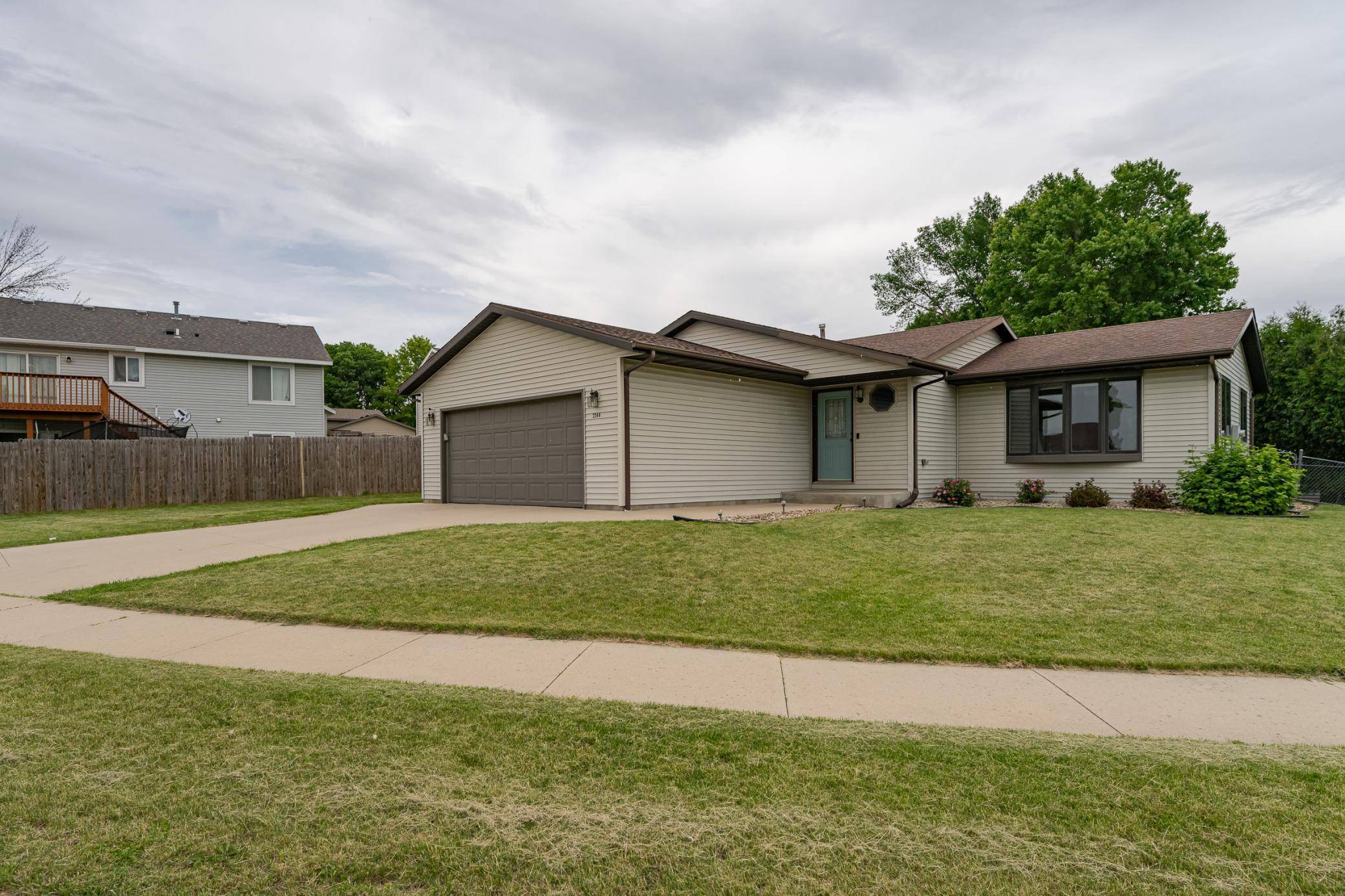 Rochester, MN 55901,2244 26th AVE NW