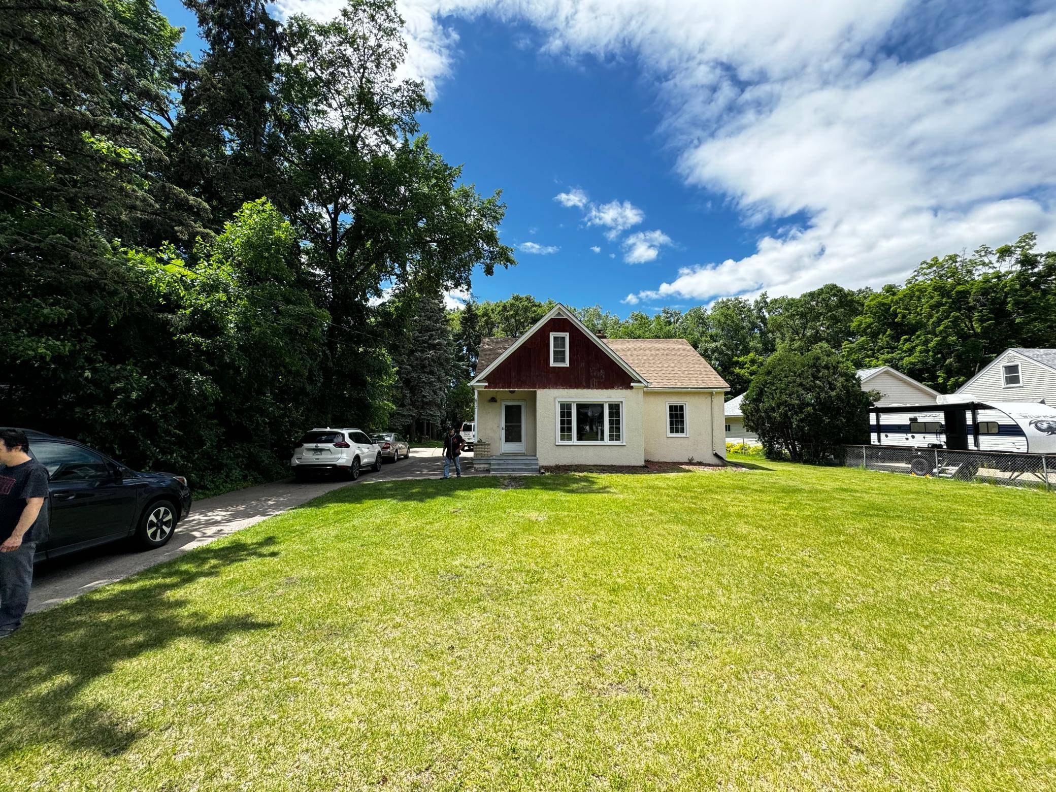 New Brighton, MN 55112,672 Cleveland AVE SW