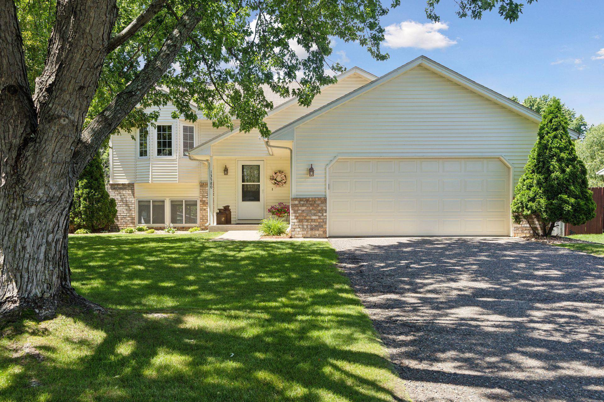 Andover, MN 55304,13580 Xavis ST NW