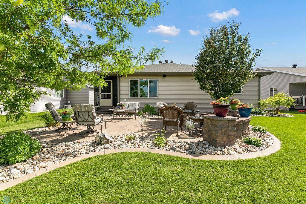 West Fargo, ND 58078,222 30th AVE E