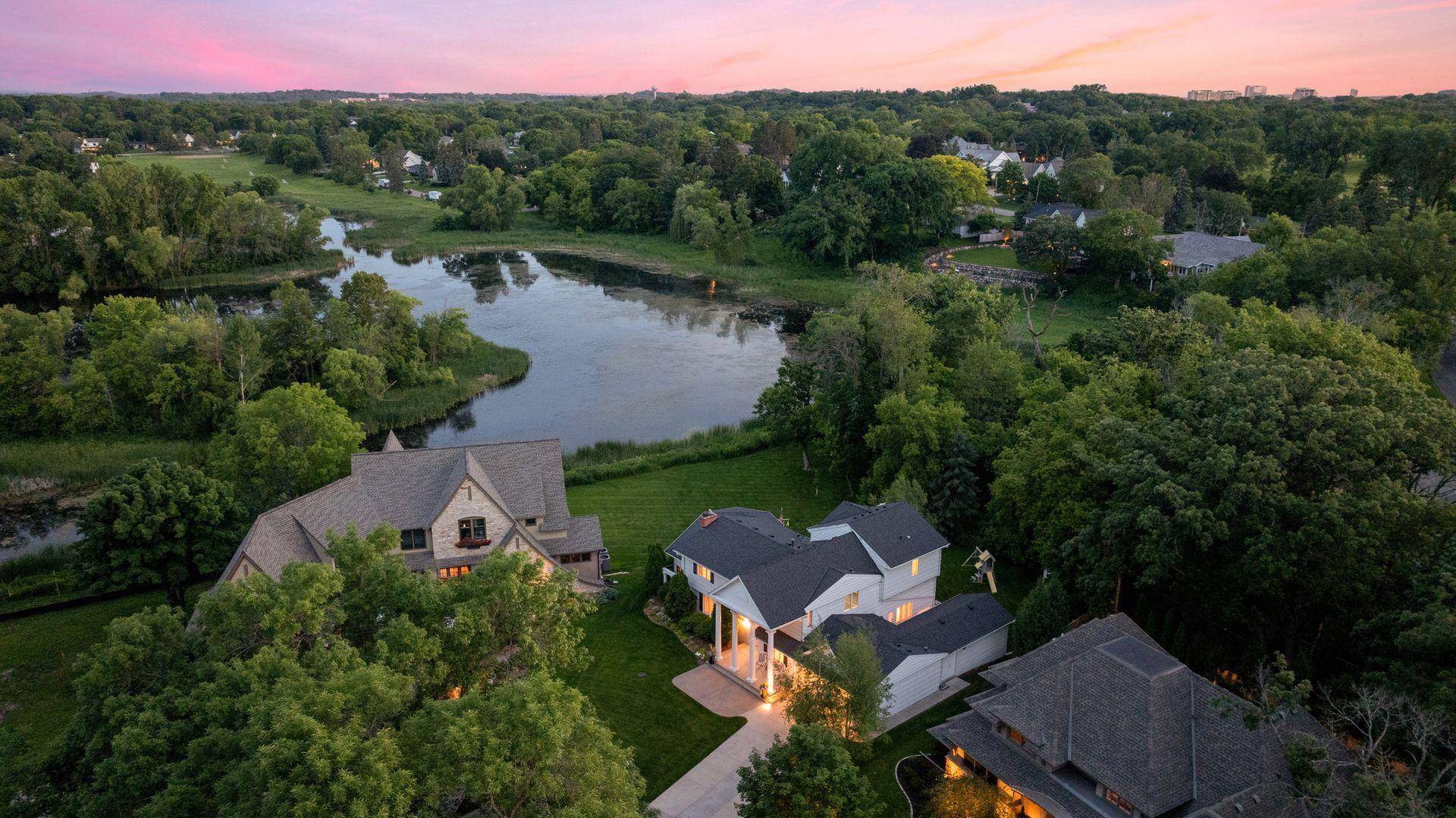Edina, MN 55436,5637 Interlachen CIR