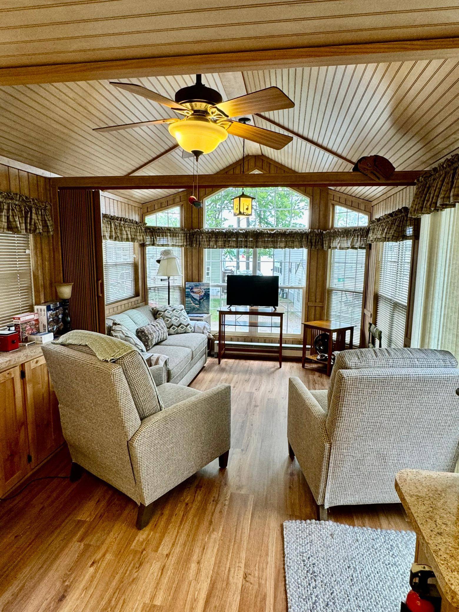 Crosslake, MN 56442,15827 Wilderness Trail #31