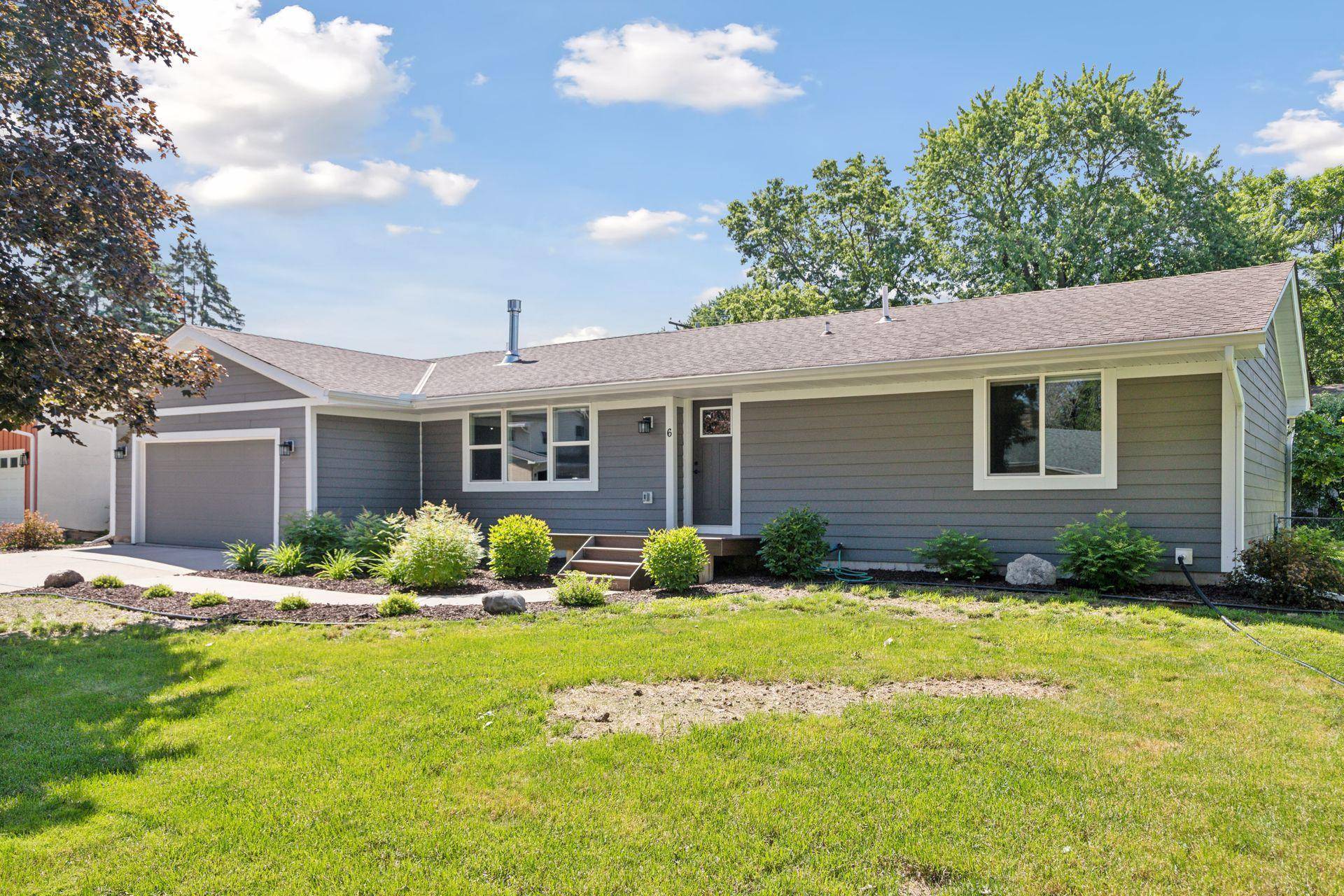 West Saint Paul, MN 55118,6 Langer CIR