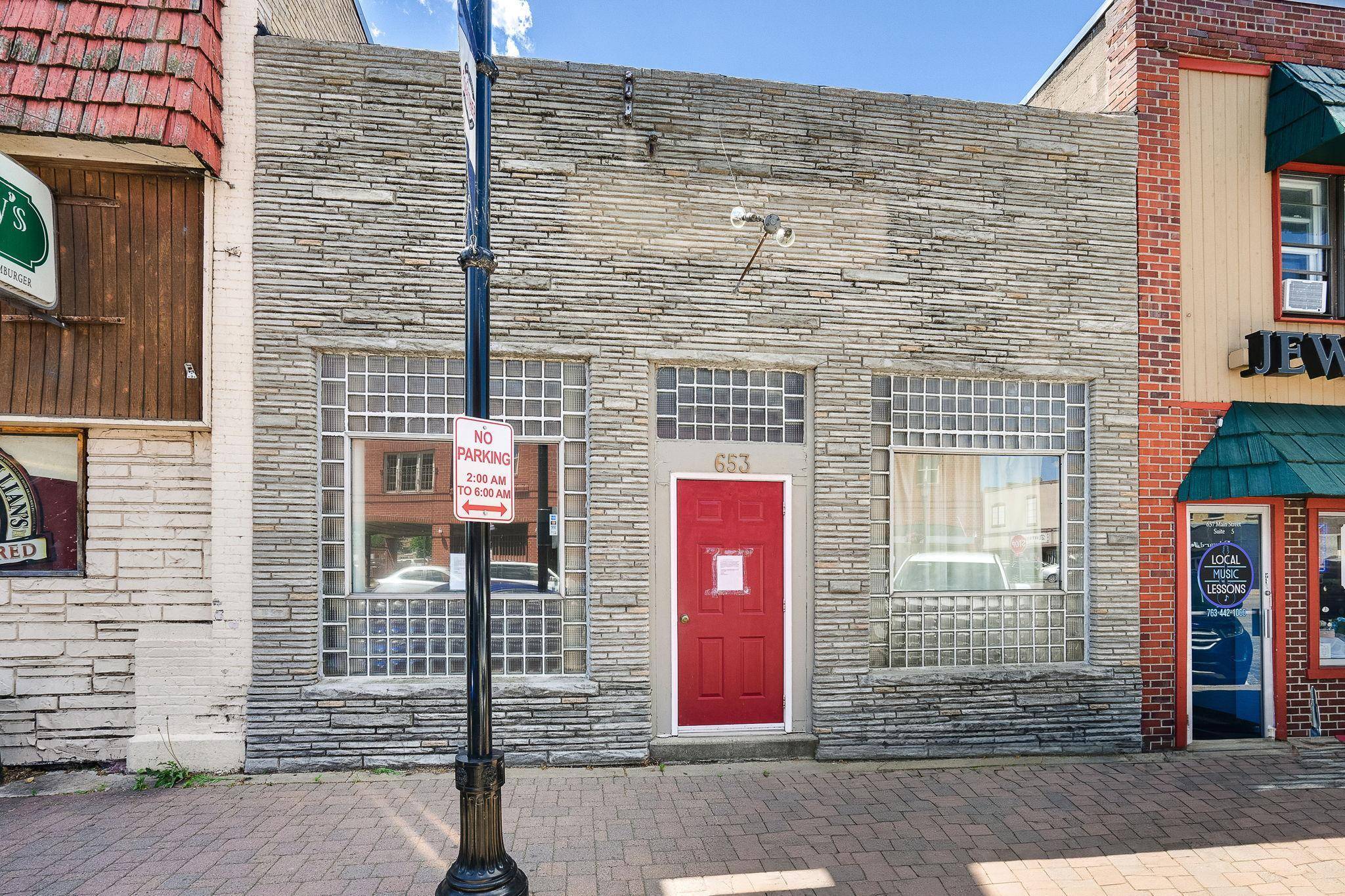 Elk River, MN 55330,653 Main ST NW