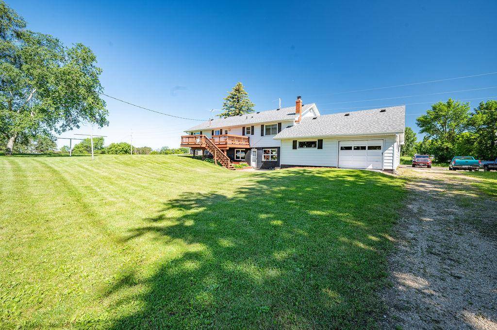 Ellsworth, WI 54011,527 South ST