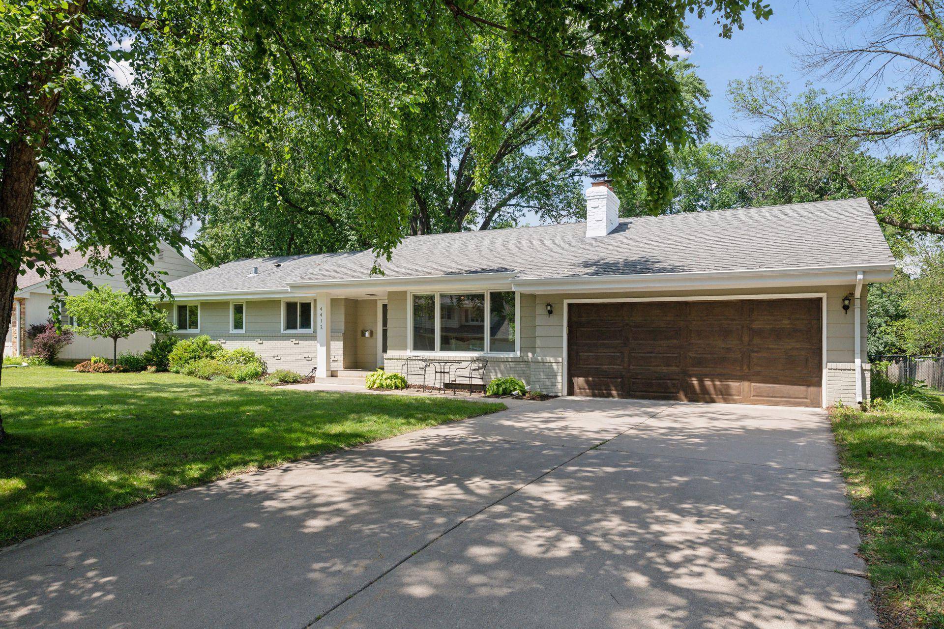 Edina, MN 55435,4412 Fondell DR