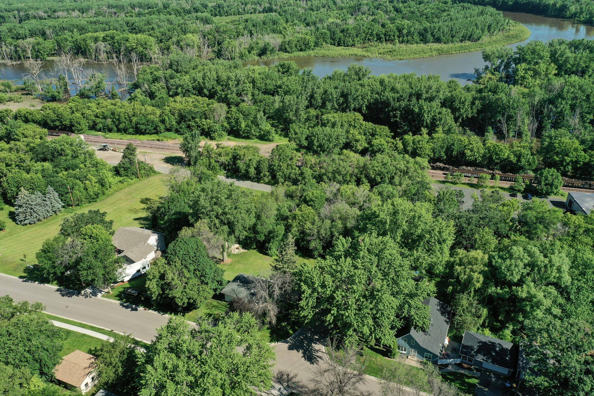 Belle Plaine, MN 56011,XXX W Beaver ST