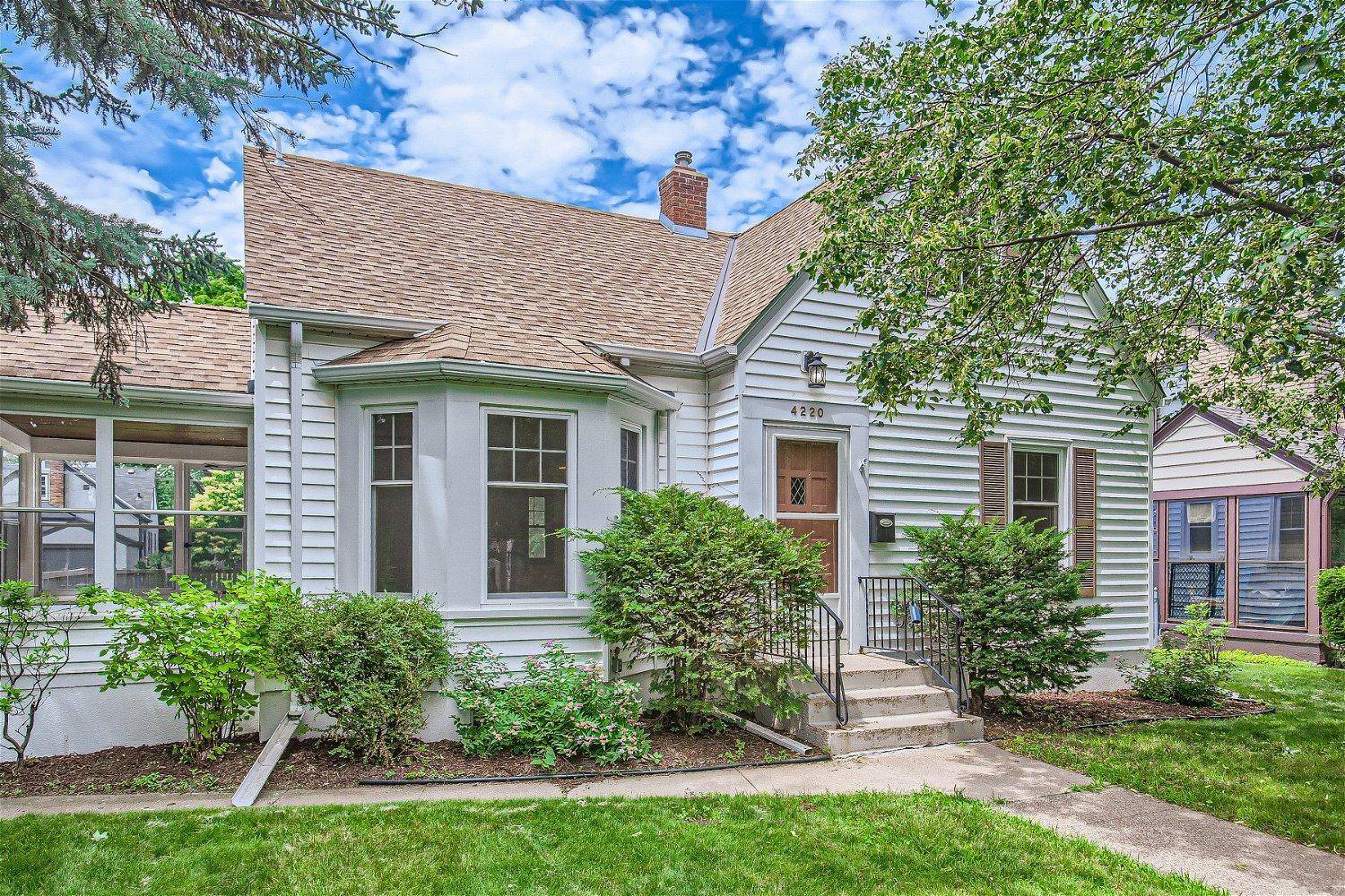Minneapolis, MN 55407,4220 Standish AVE