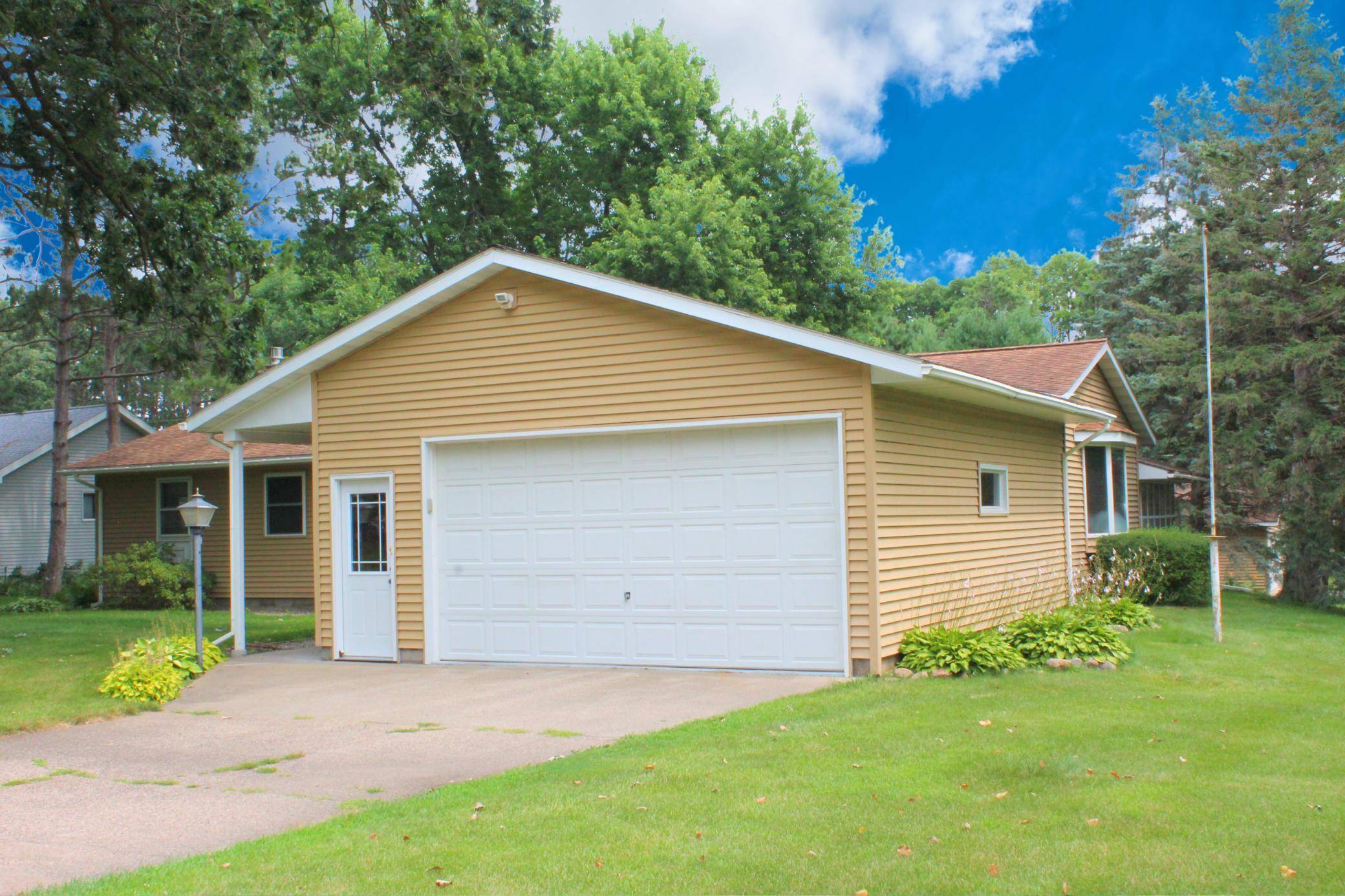 Little Falls, MN 56345,16986 Grove ST