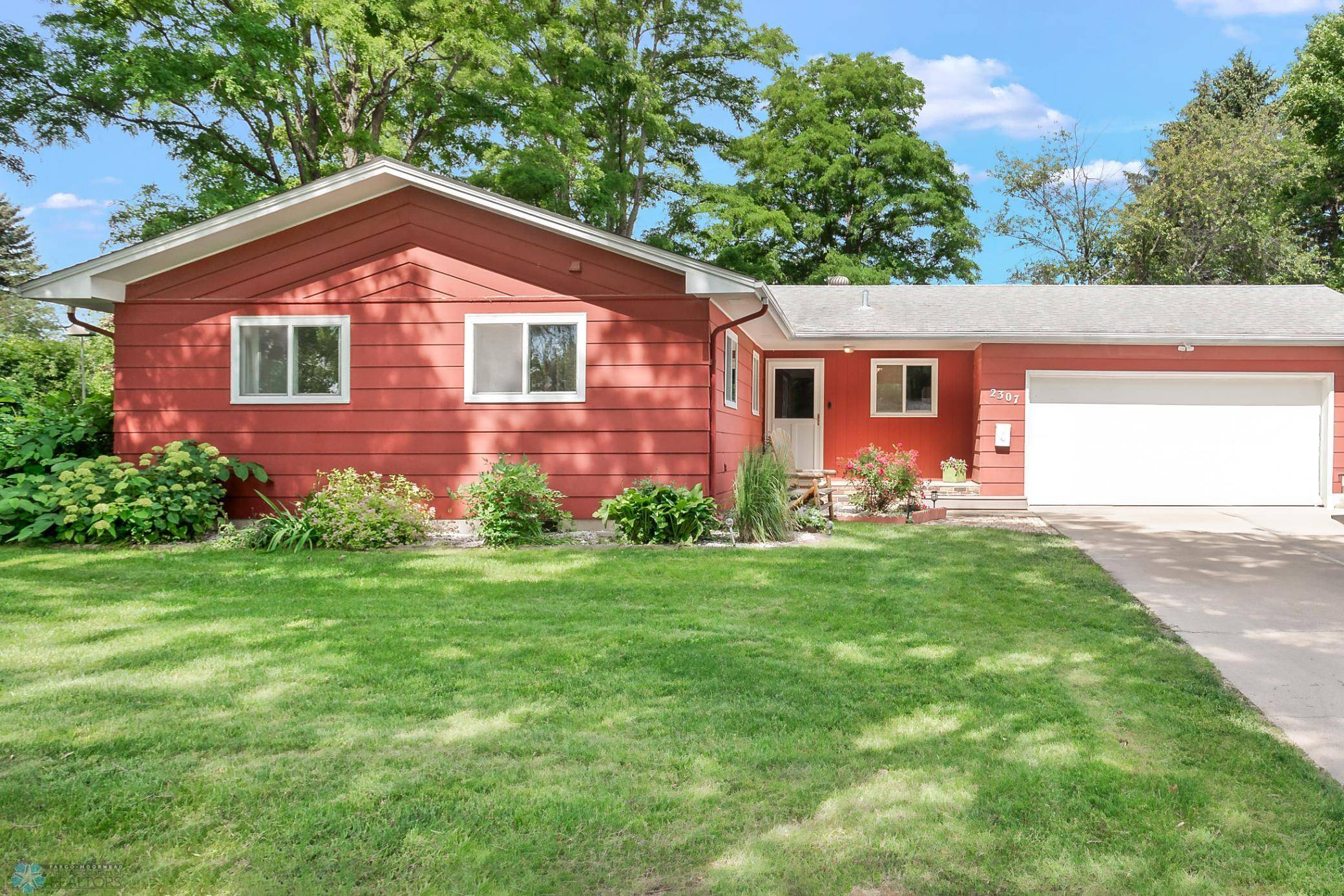 Moorhead, MN 56560,2307 19th ST S