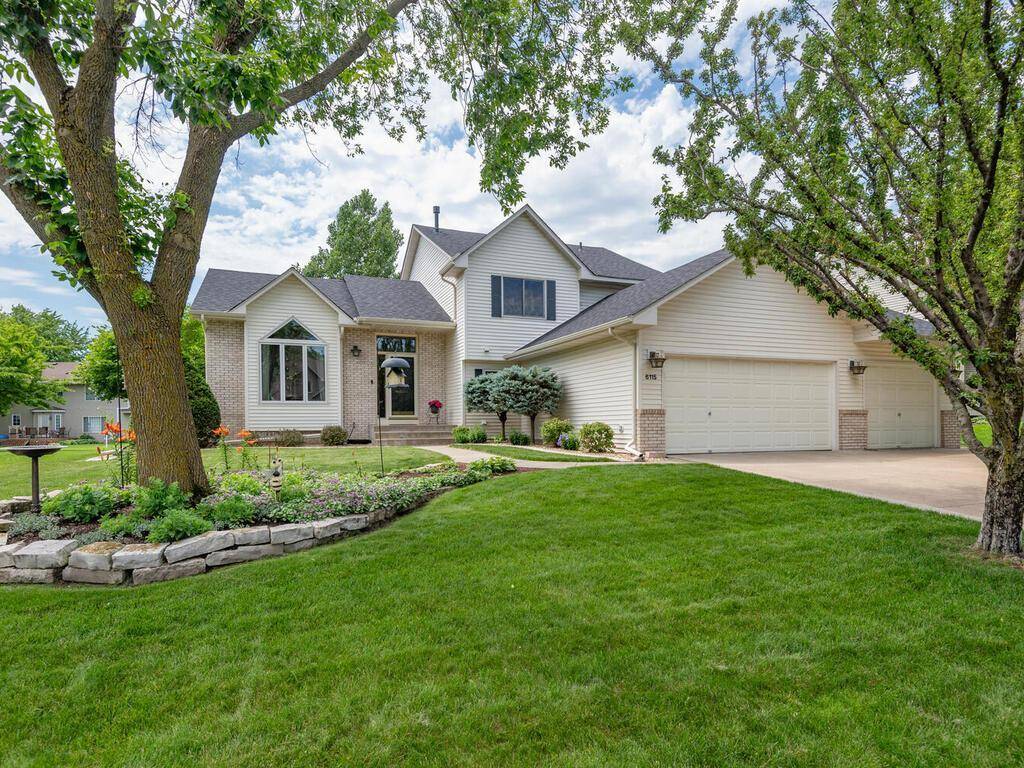 Savage, MN 55378,6115 Dufferin DR